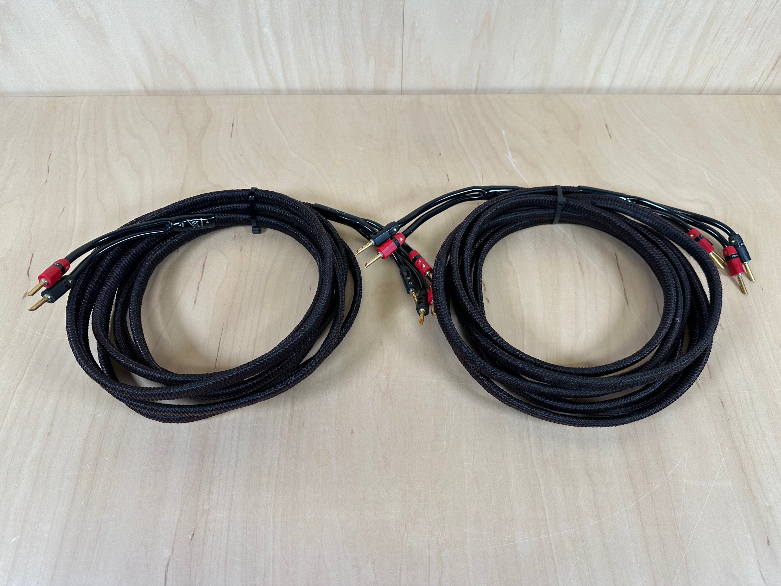 AudioQuest Rocket 33 Bi-Wire Speaker Cables with Banana Jacks 5 Meters