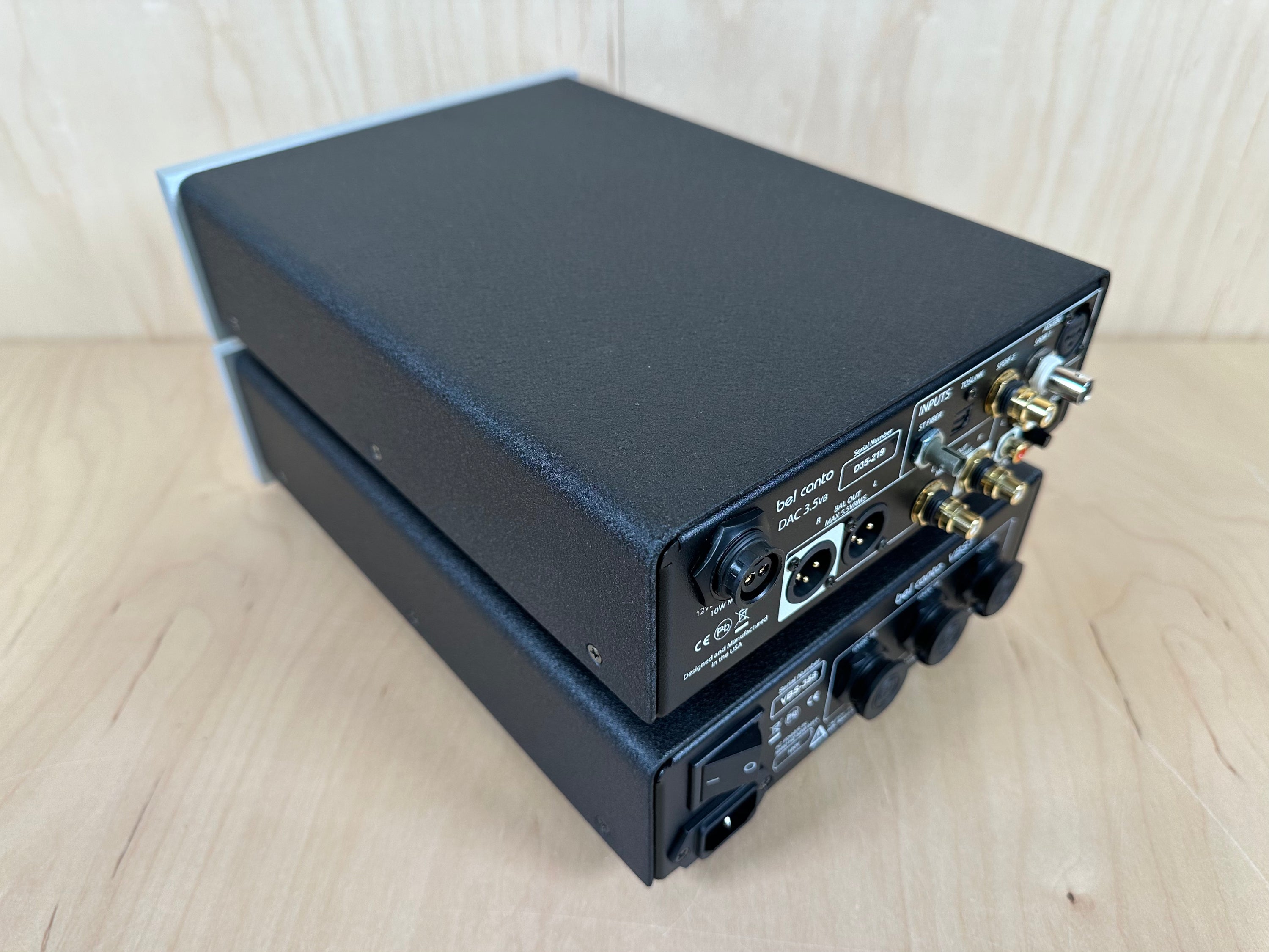 Bel Canto DAC 3.5VB, Remote, VBS1, USB Light Link, ST Fiber Cable w/Original Boxes