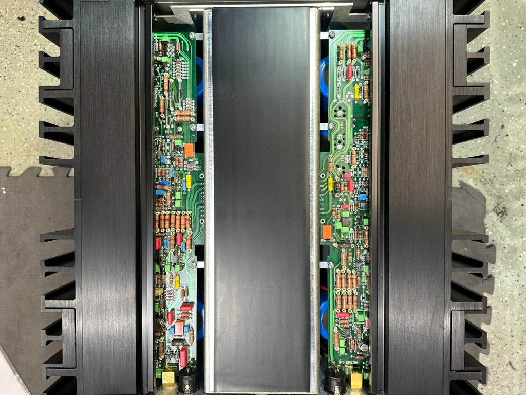 Mark Levinson 331 Dual Monaural Amplifier Recapped and Serviced