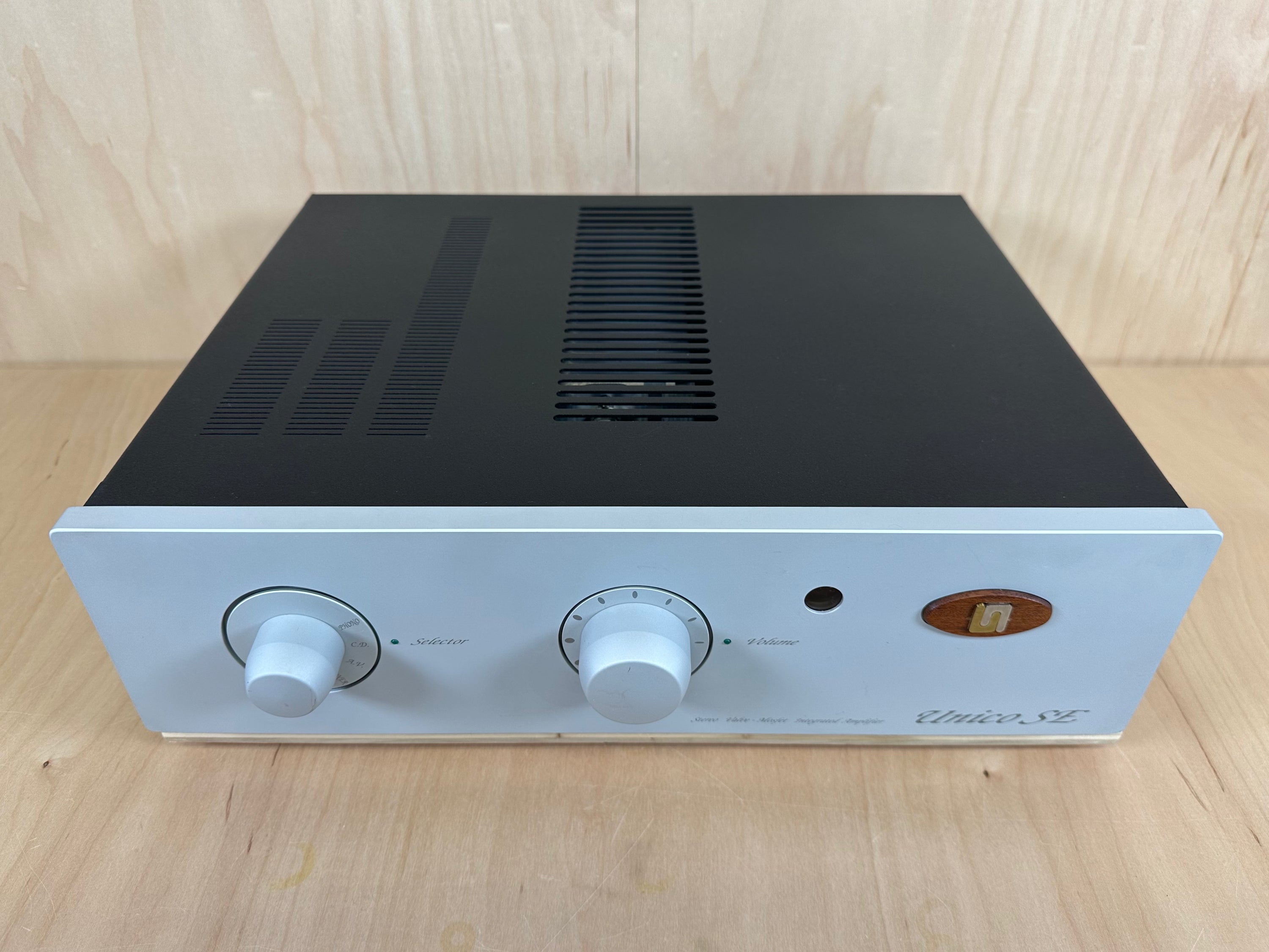 Unison Research Unico SE Hybrid Tube Integrated Amplifier w/Phono MM/MC