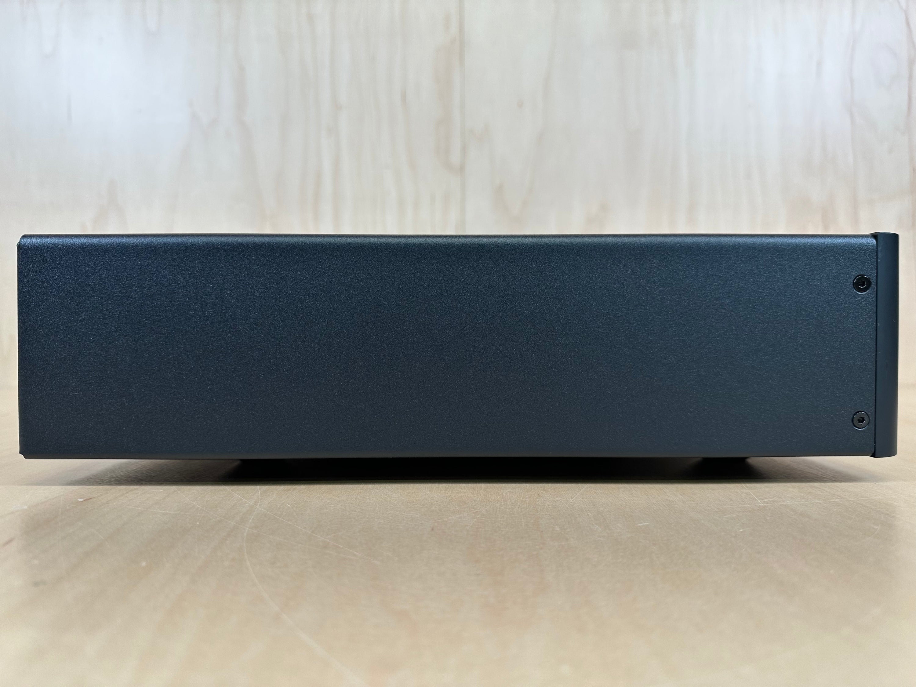 NAD C268 Stereo Amplifier