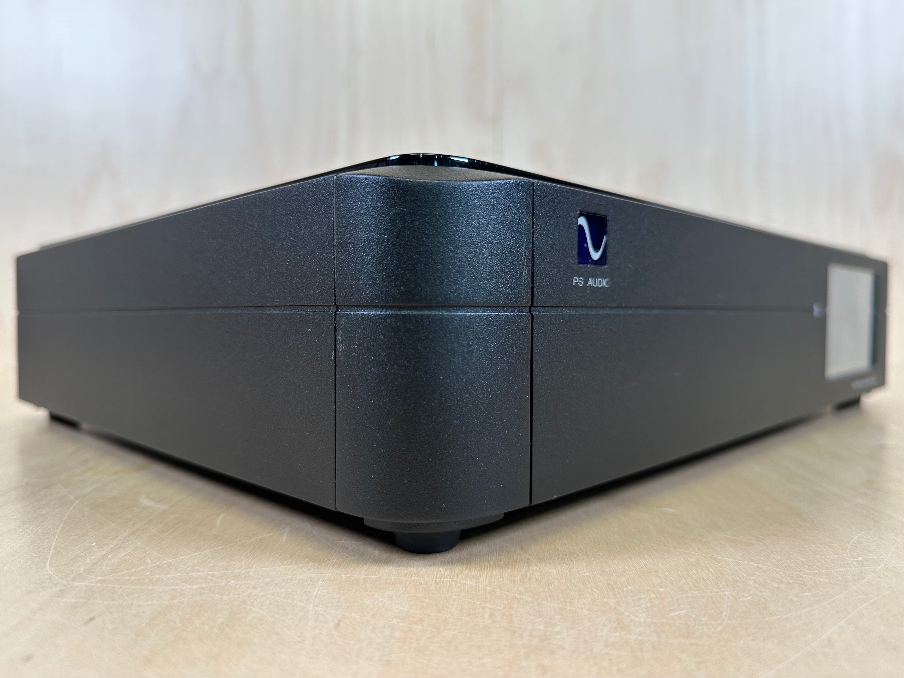 PS Audio PerfectWave DirectStream DAC MK I version
