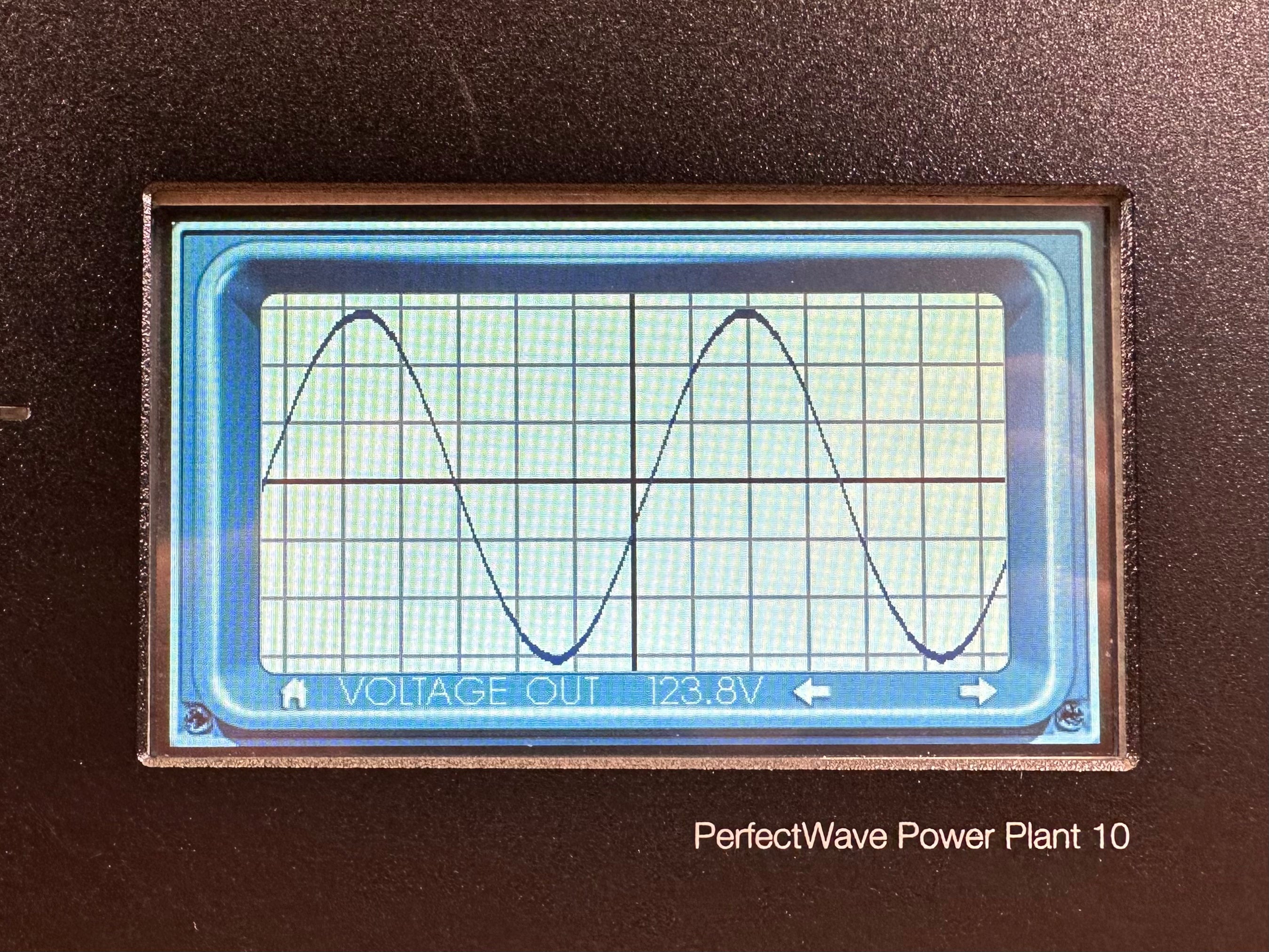 PS Audio PerfectWave Power Plant 10 w/Remote & 2M PW AC-12 Power Cable