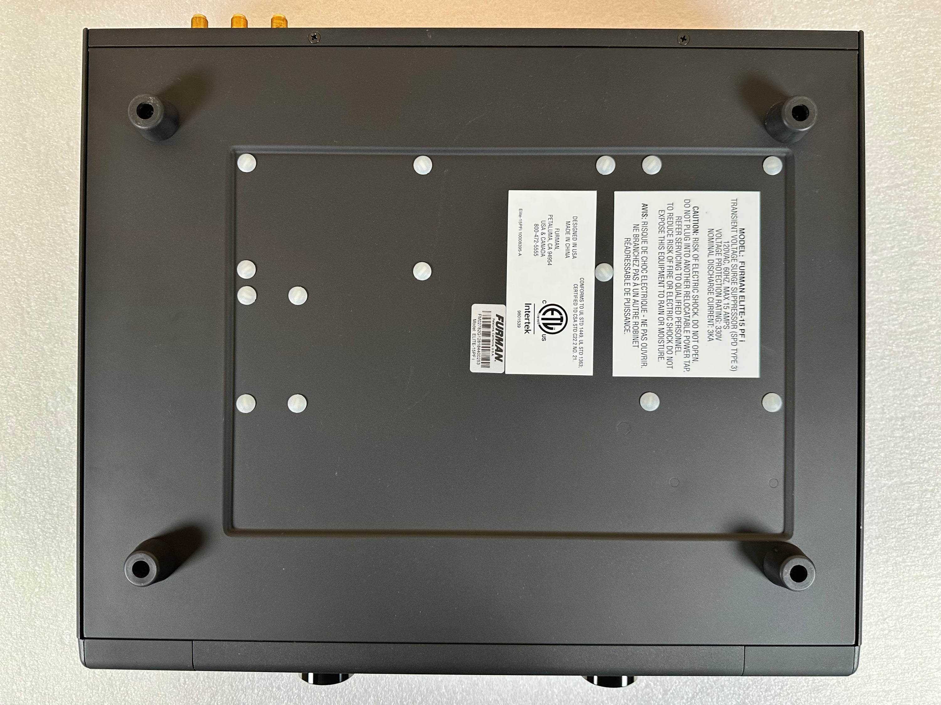 Furman Elite-15 PF i Linear Filtering AC Power Conditioner Orig Box