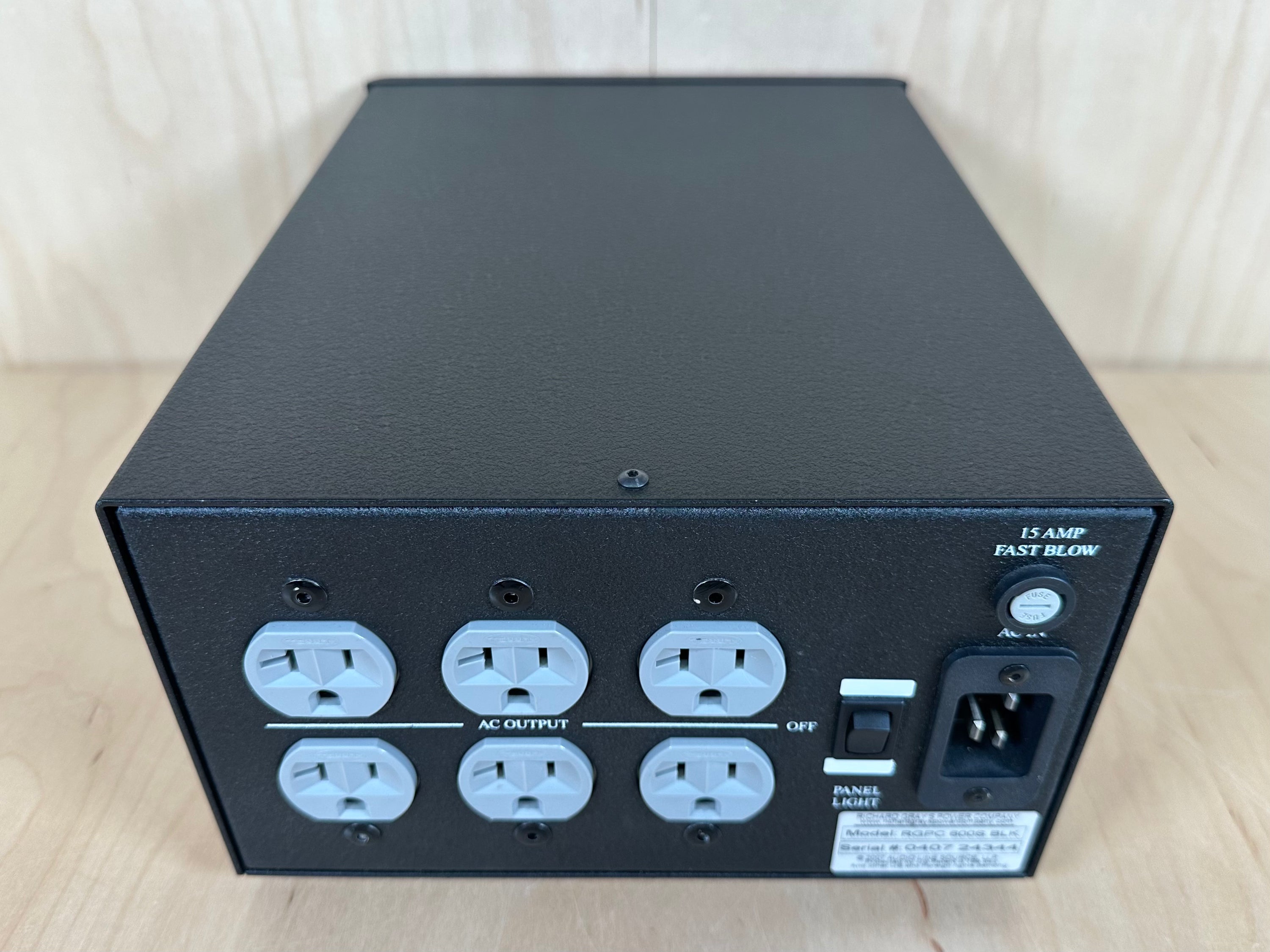 Richard Gray’s Power Company Power Conditioner model: RGPC 600S BLK