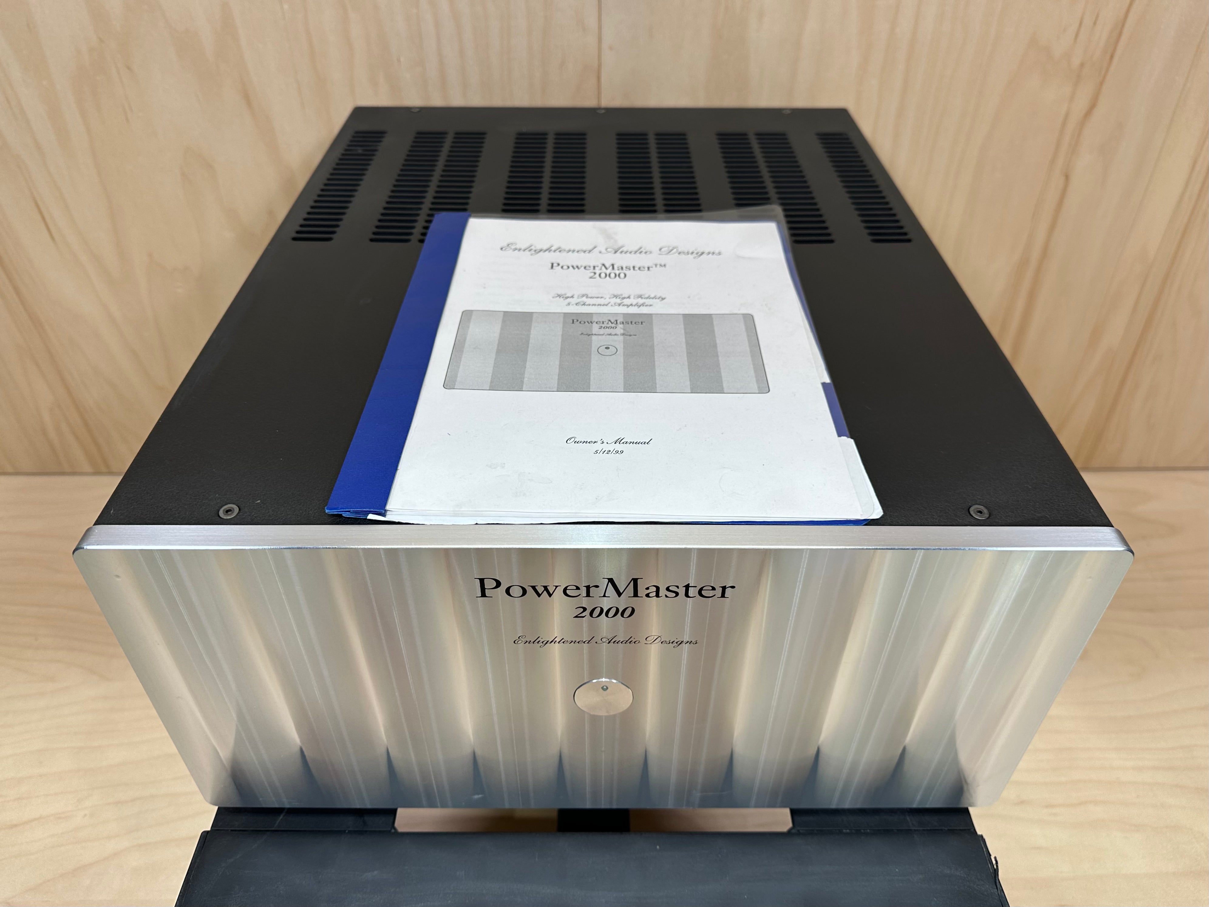 Préampli Hi-Fi Home Cinéma EAD Theatermaster 8000 - Enlightened Audio Designs - Entrée 7.1