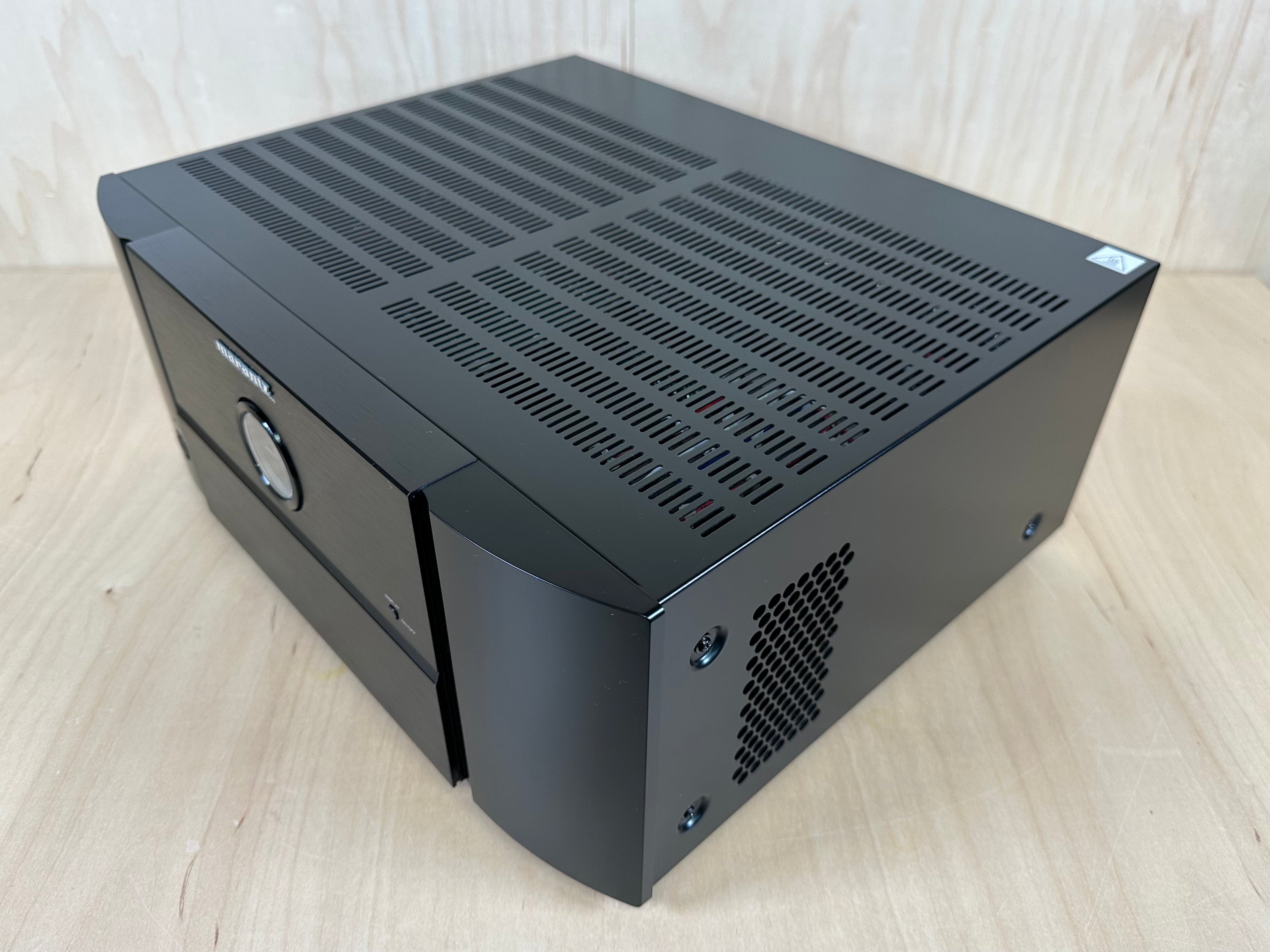 Marantz MM7055 Five Channel Power Amplifier