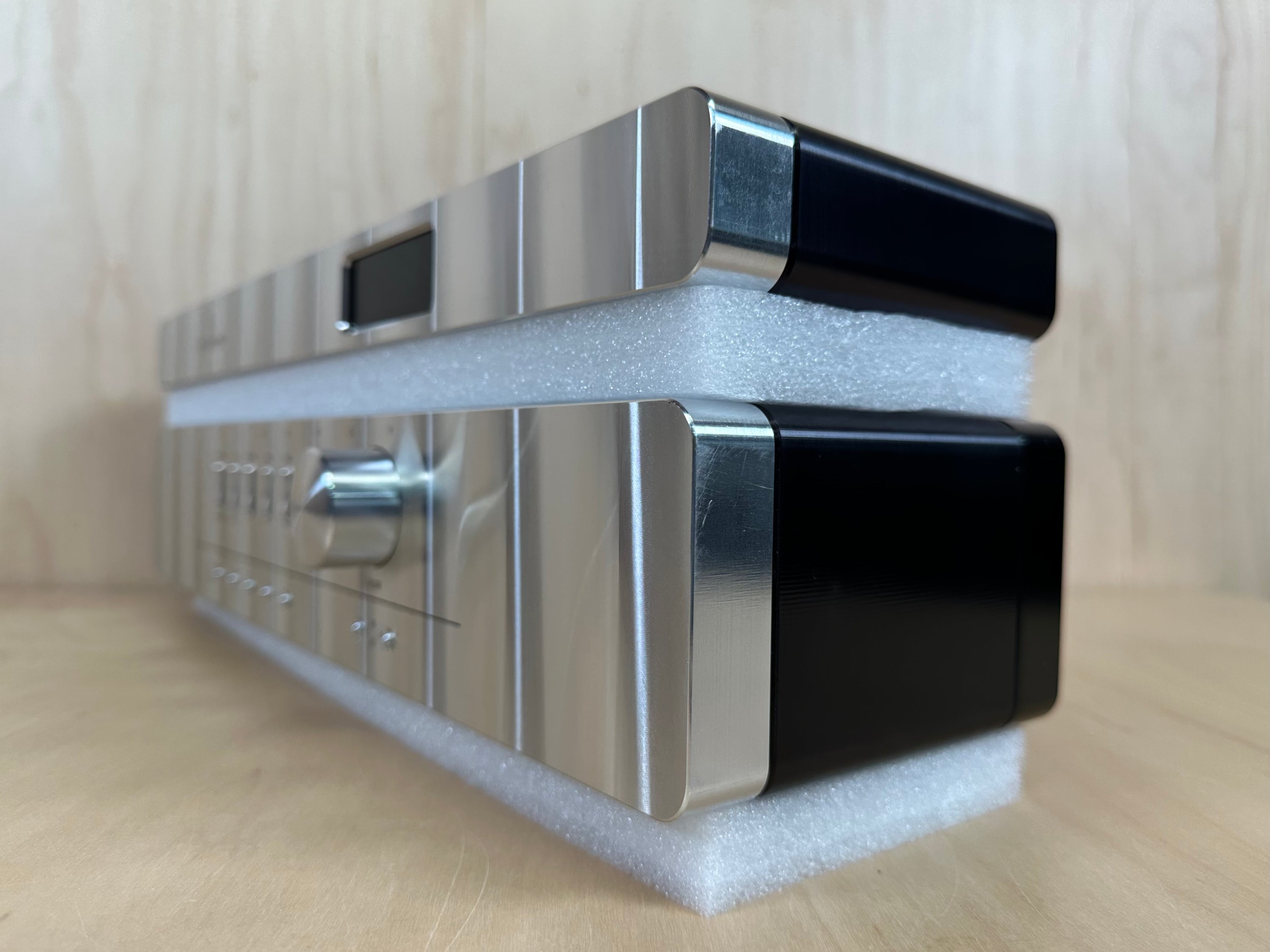 Jeff Rowland Synergy Series 2 Preamp w/Separate Power Supply