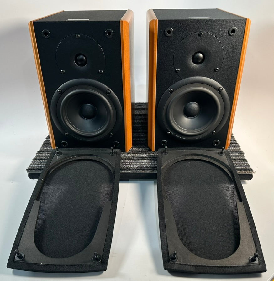 Ruark Epilogue II Speakers w/wall mounts