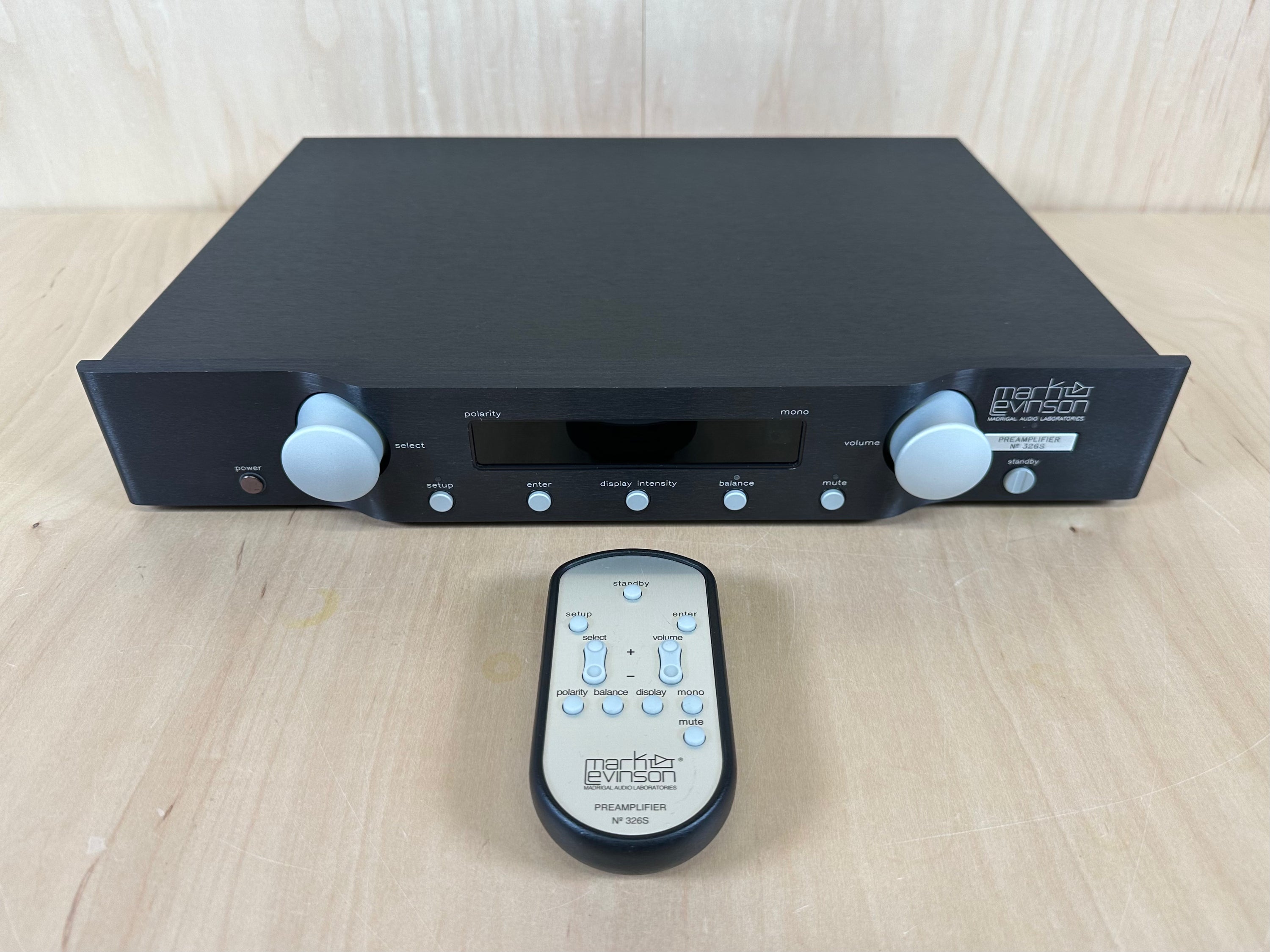 Mark Levinson 326S Preamplifier w/Remote