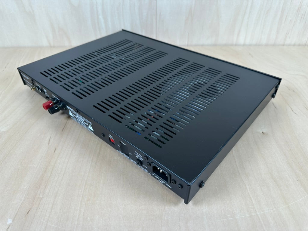 Outlaw Model 200 M-Block Mono Amplifier
