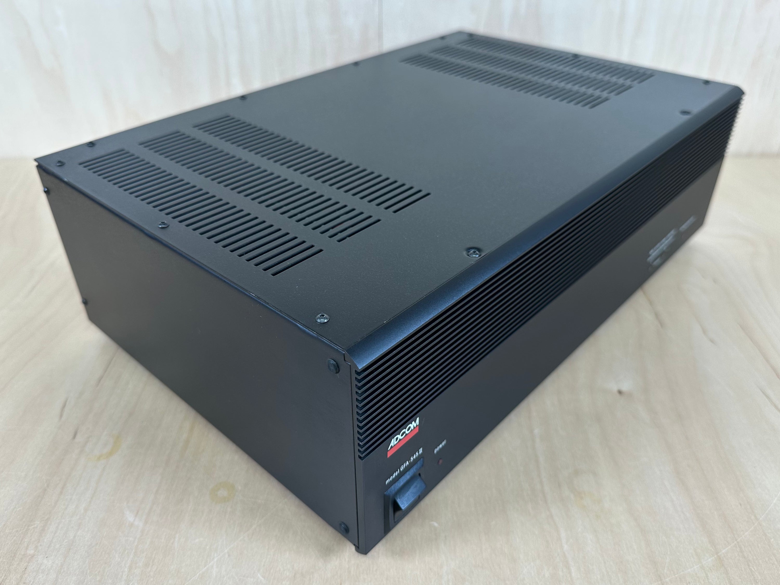Adcom GFA-545 II Stereo Amplifier