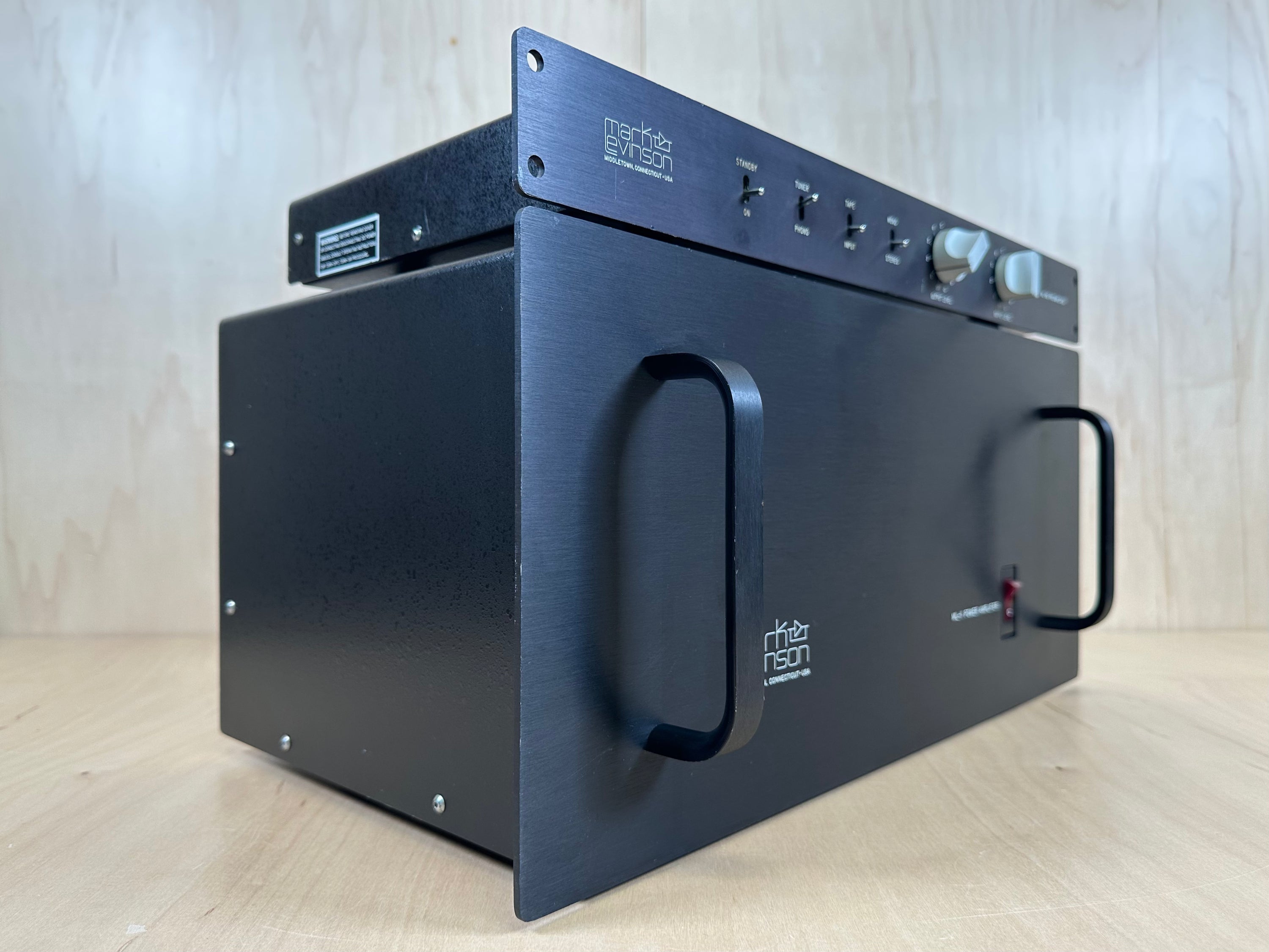 Mark Levinson ML-12A Preamp And ML-11 Power Amp READ