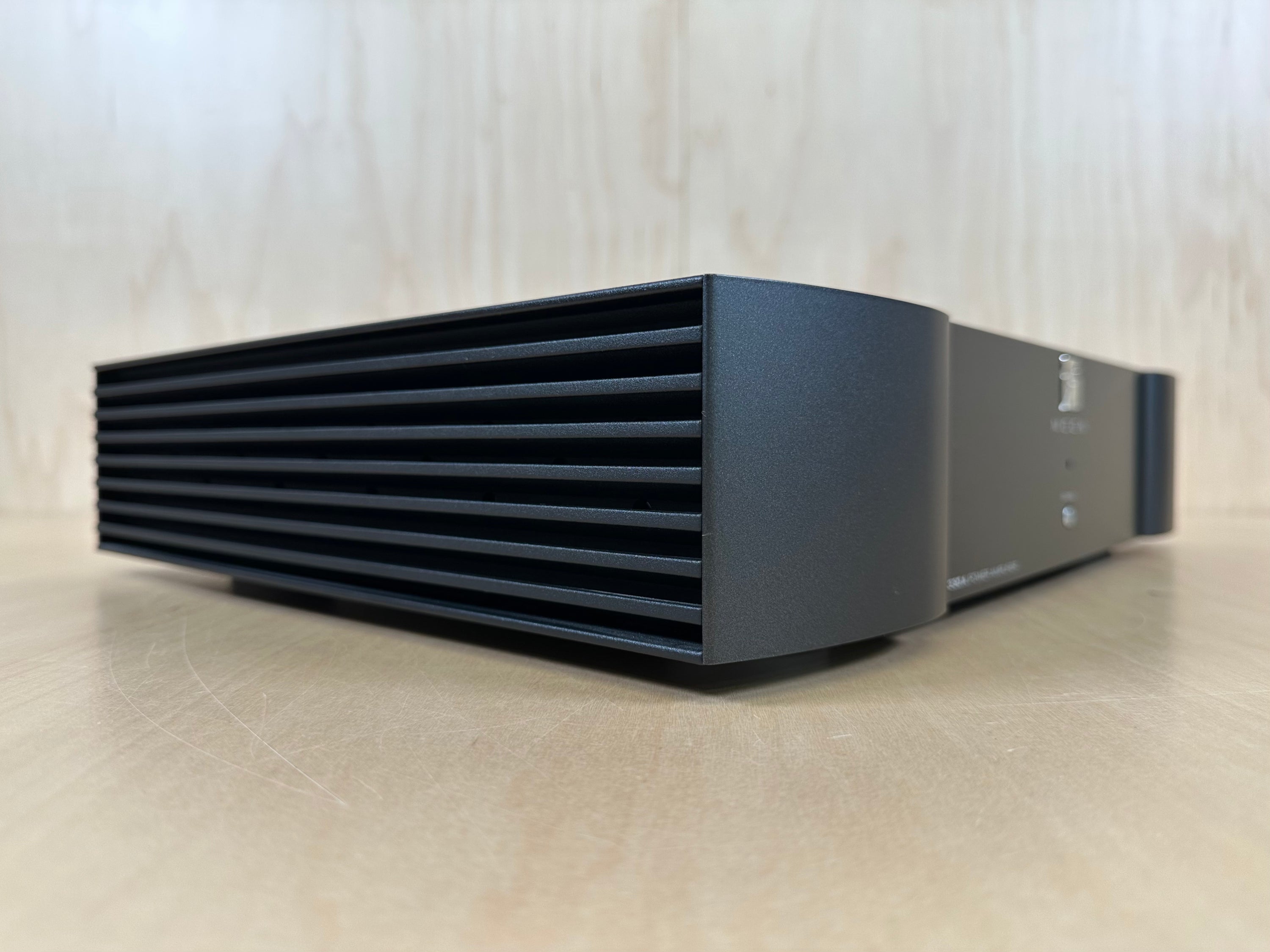 Simaudio Moon 330A Power Amplifier w/Original Box