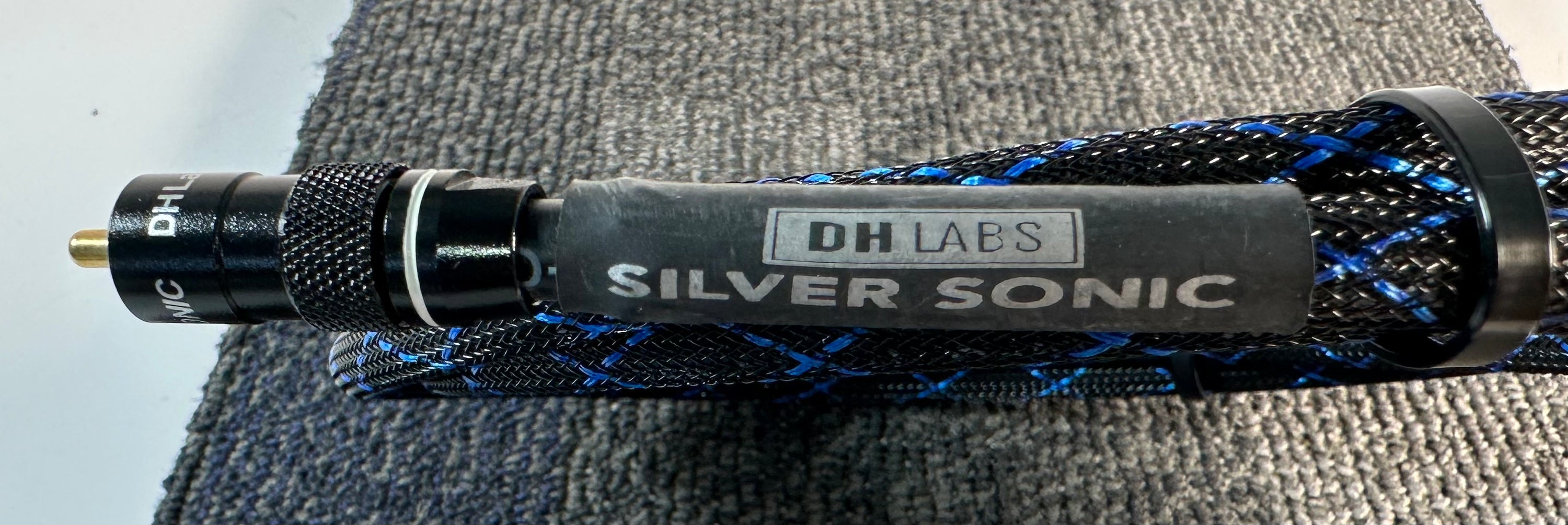 DH Labs Silver Sonic D-750 Digital RCA Cable 2 Meters