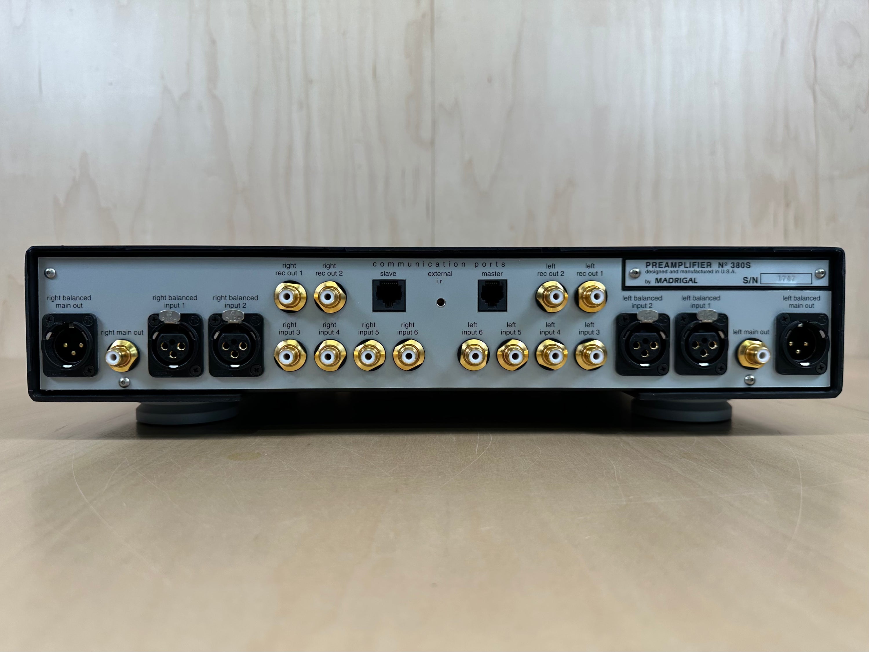 Mark Levinson 380S Preamplifier w/Remote