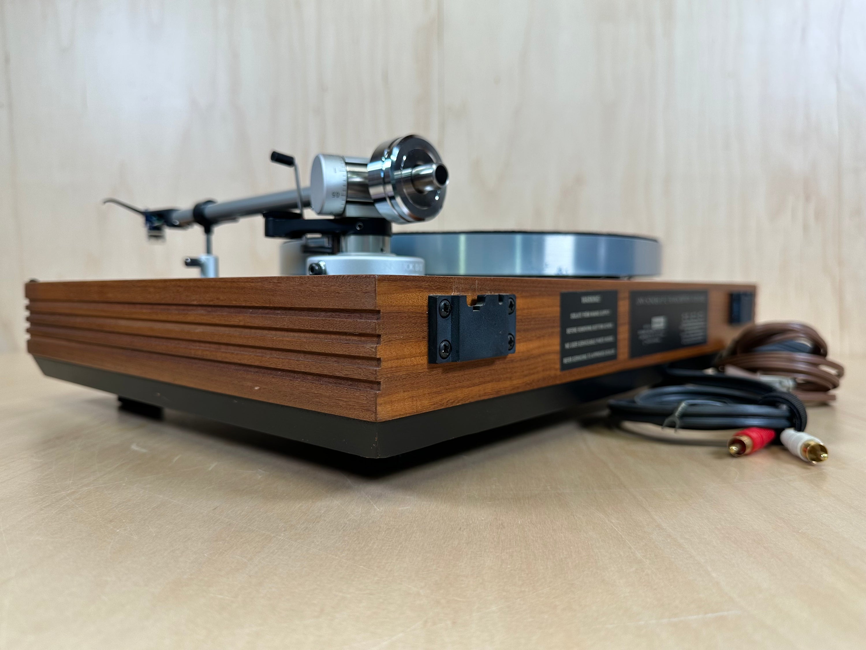 Linn LP12 Turntable w/Linn Ittok LV II Serviced