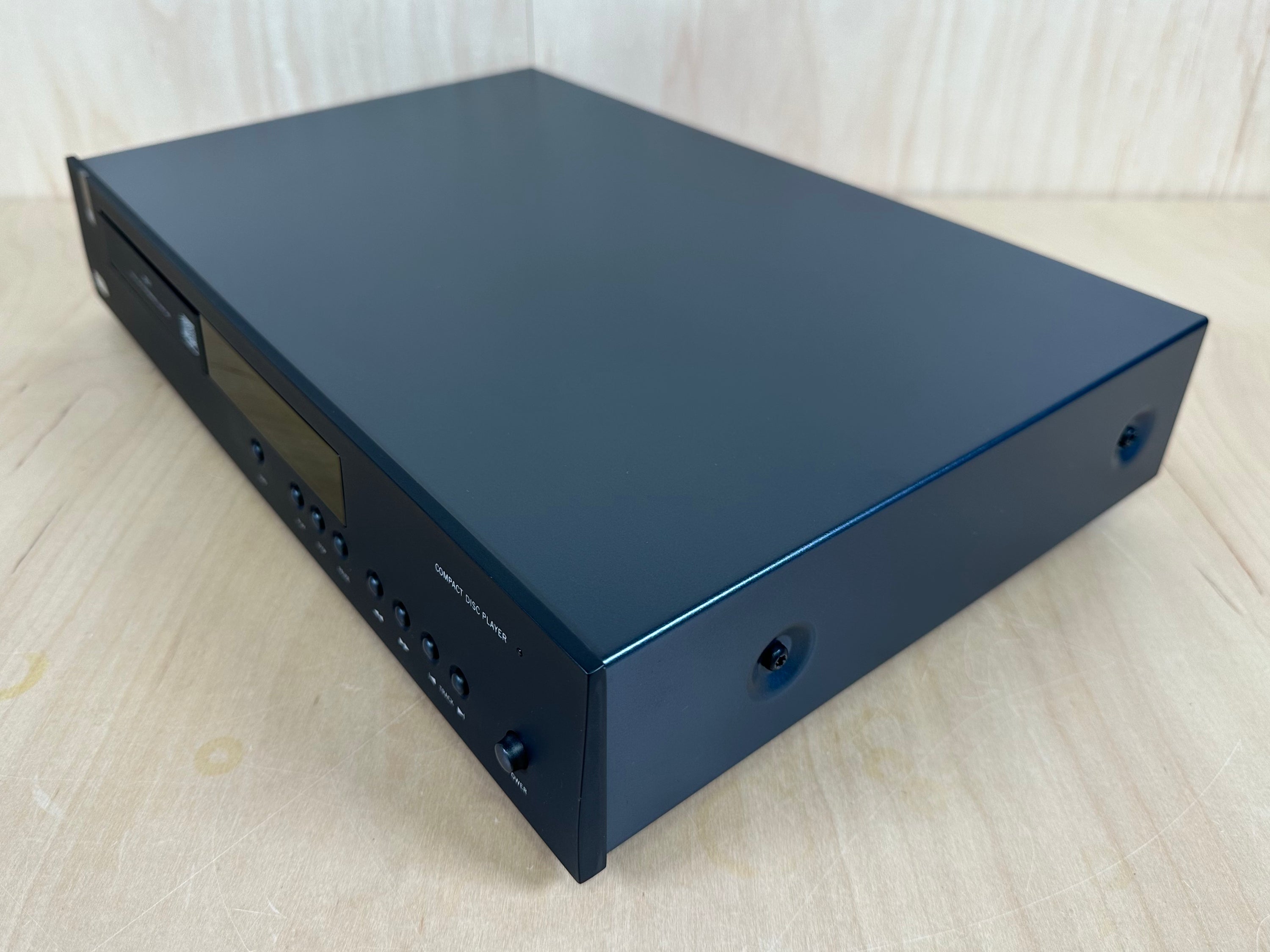 ARCAM FMJ CD17 Compact Disc Player 24 BIT DAC w/Remote