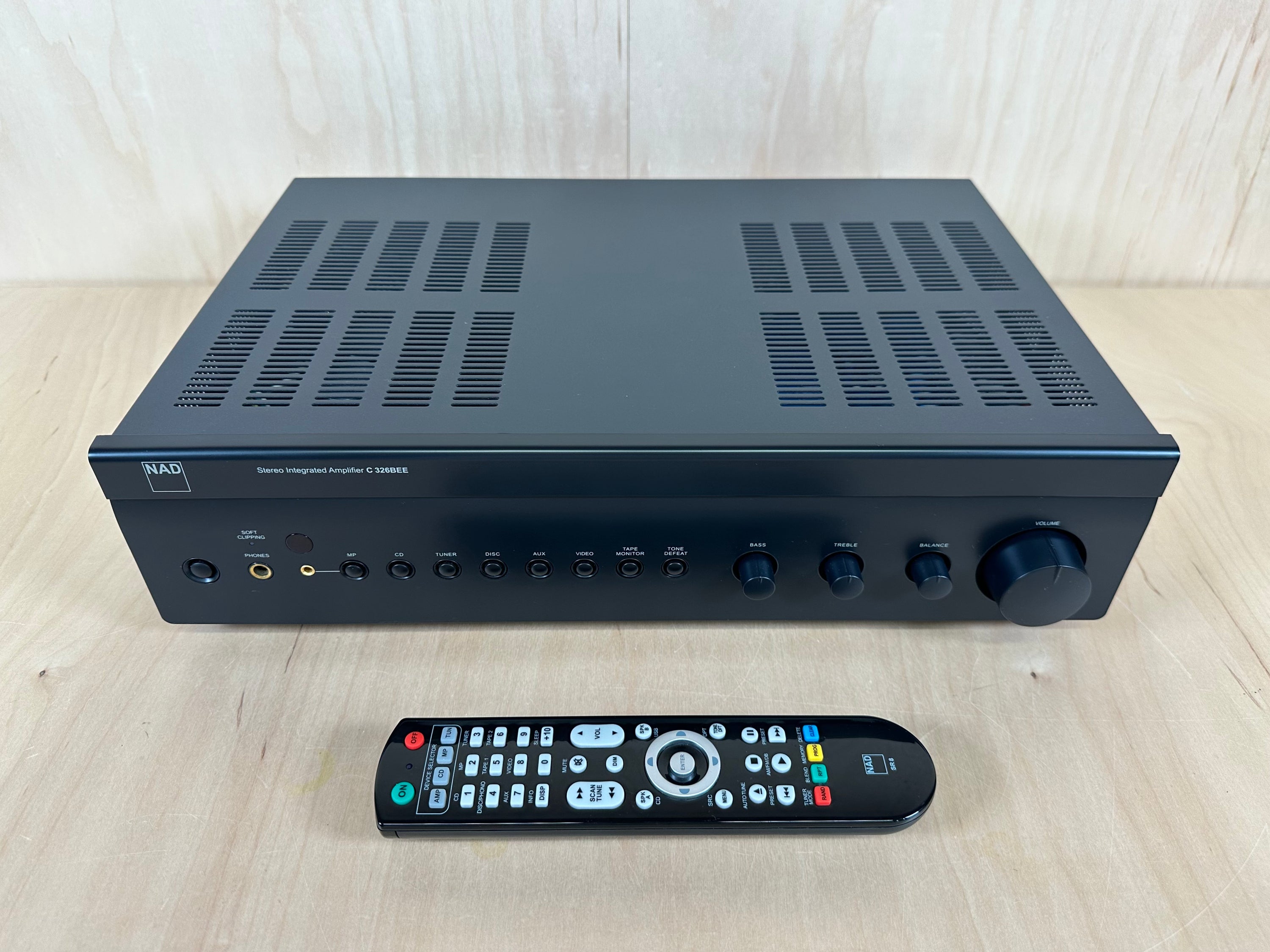 NAD C 326BEE Stereo Integrated Amplifier