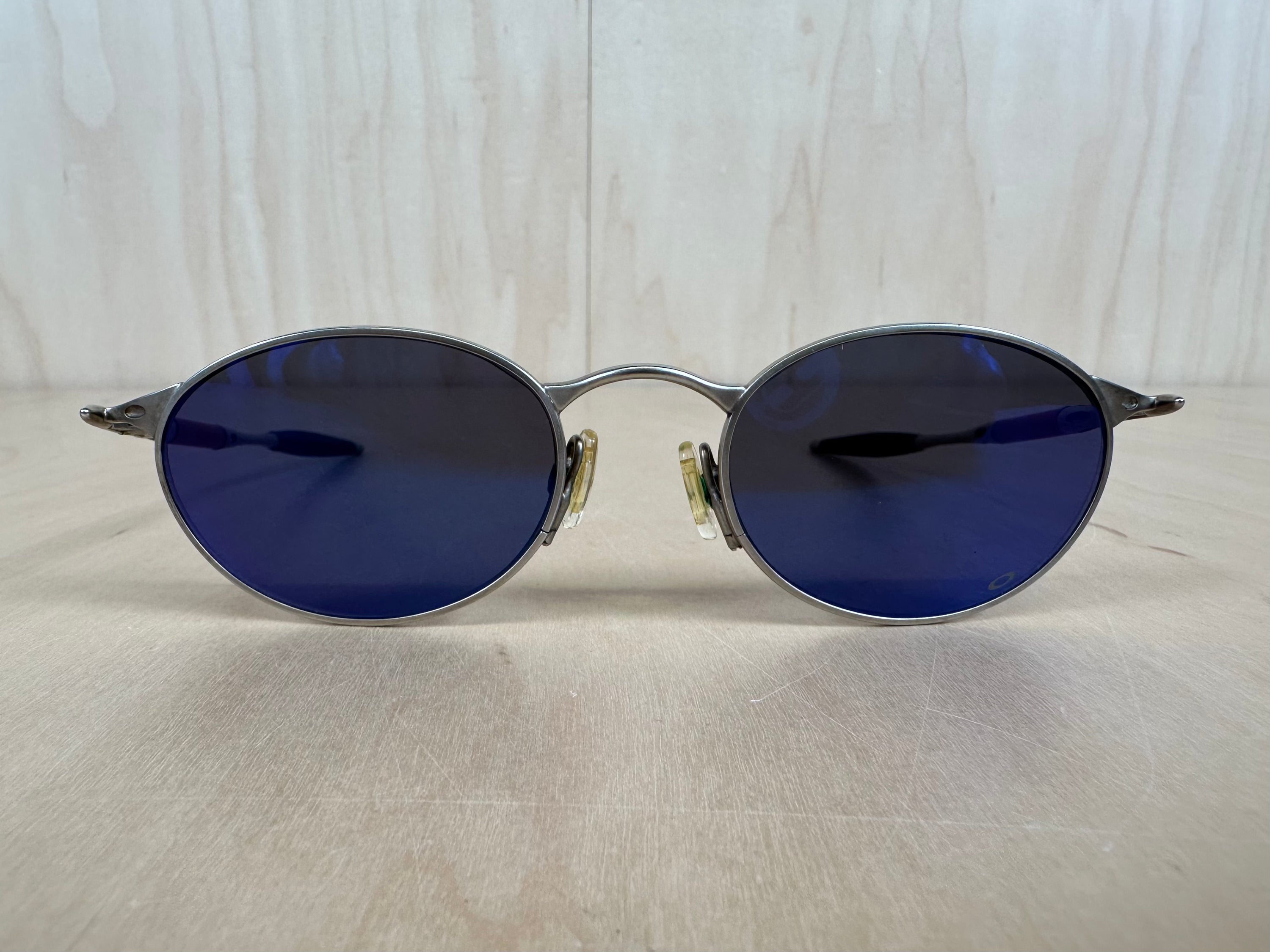 OAKLEY OO JORDAN E WIRE 49 20