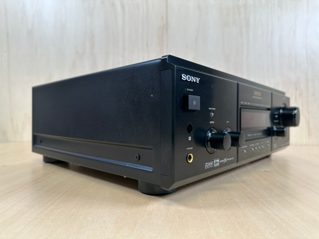 Sony 高級avプリアンプ　SONY TA-E9000ES ESシリーズ DVDプレーヤーなどと組み合わせ、ホームシアターシステムを構築できる