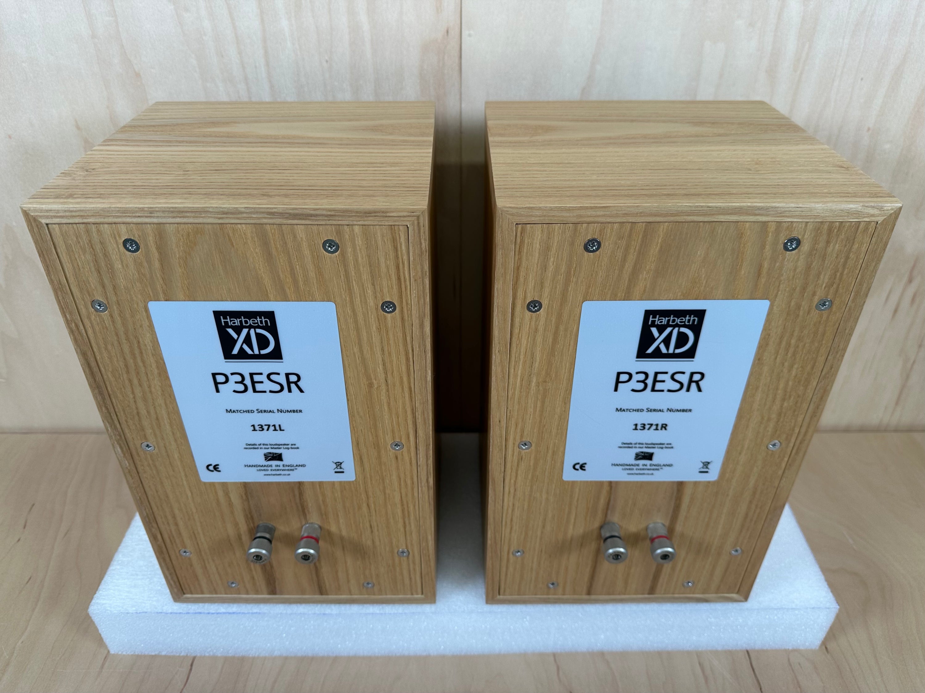 Harbeth P3ESR XD Olive Speakers w/Box