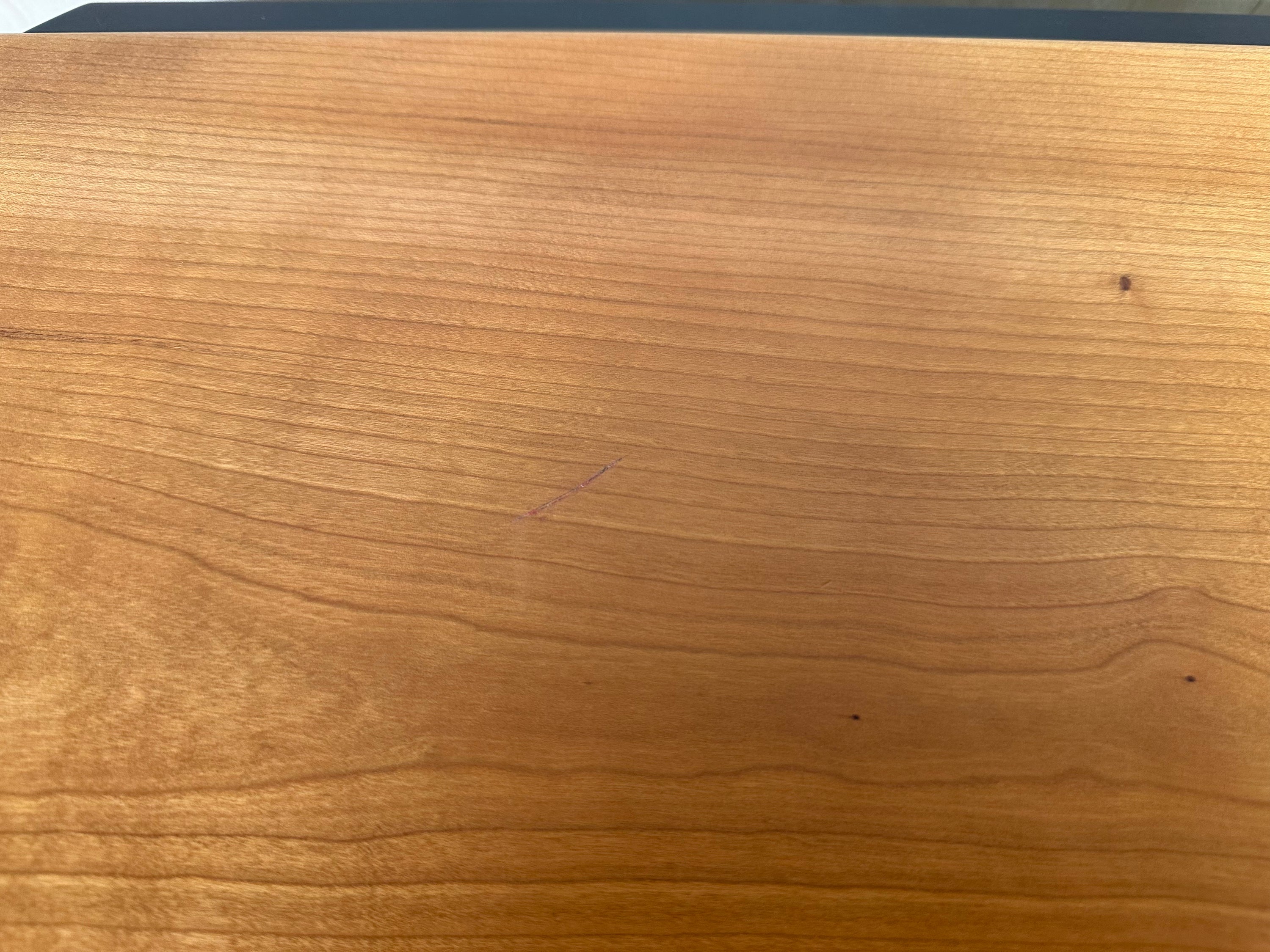 Aerial Acoustics CC5 Center w/Stand