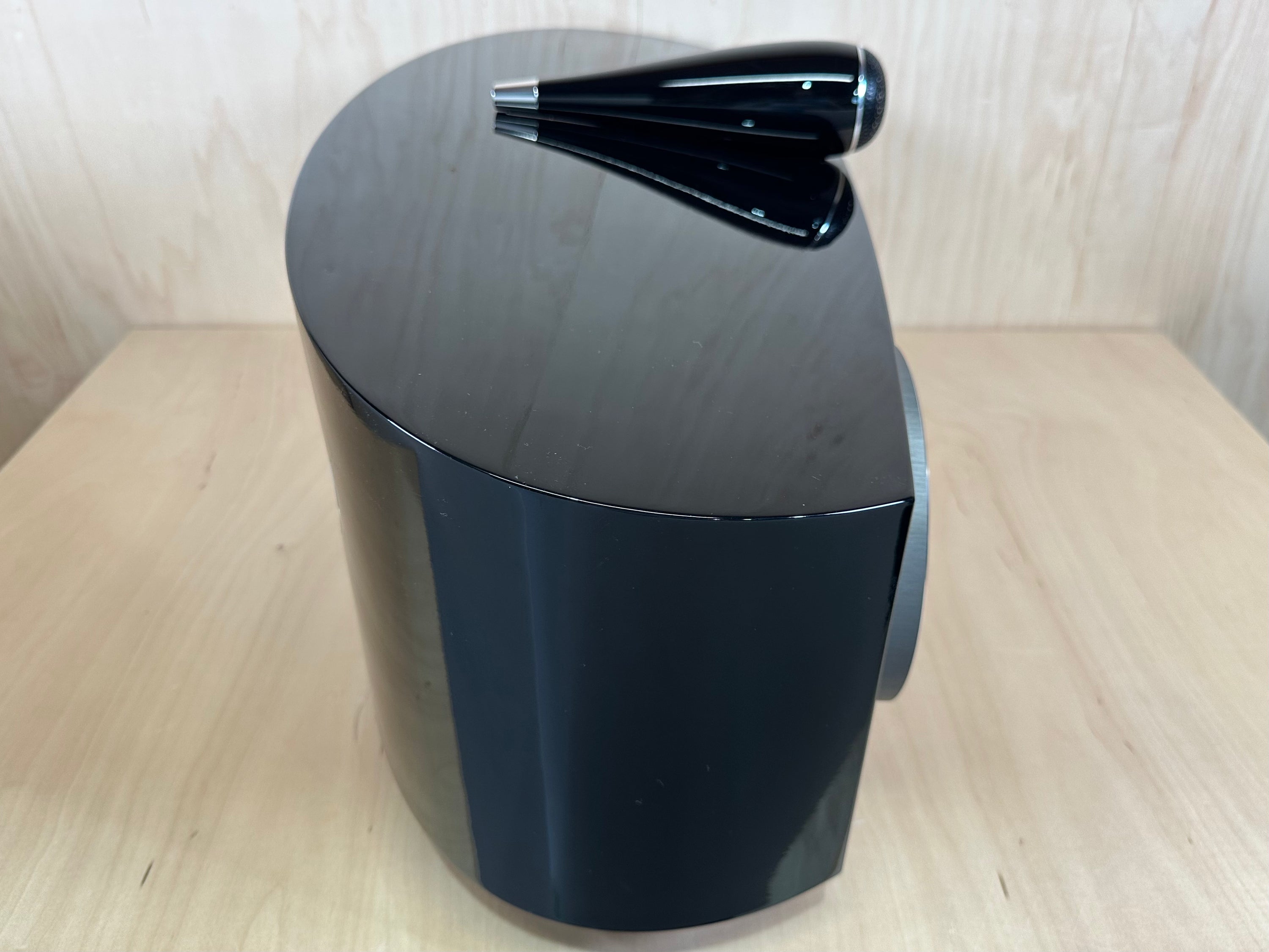 B&W HTM2D3 Diamond Center Channel Speaker Gloss Black