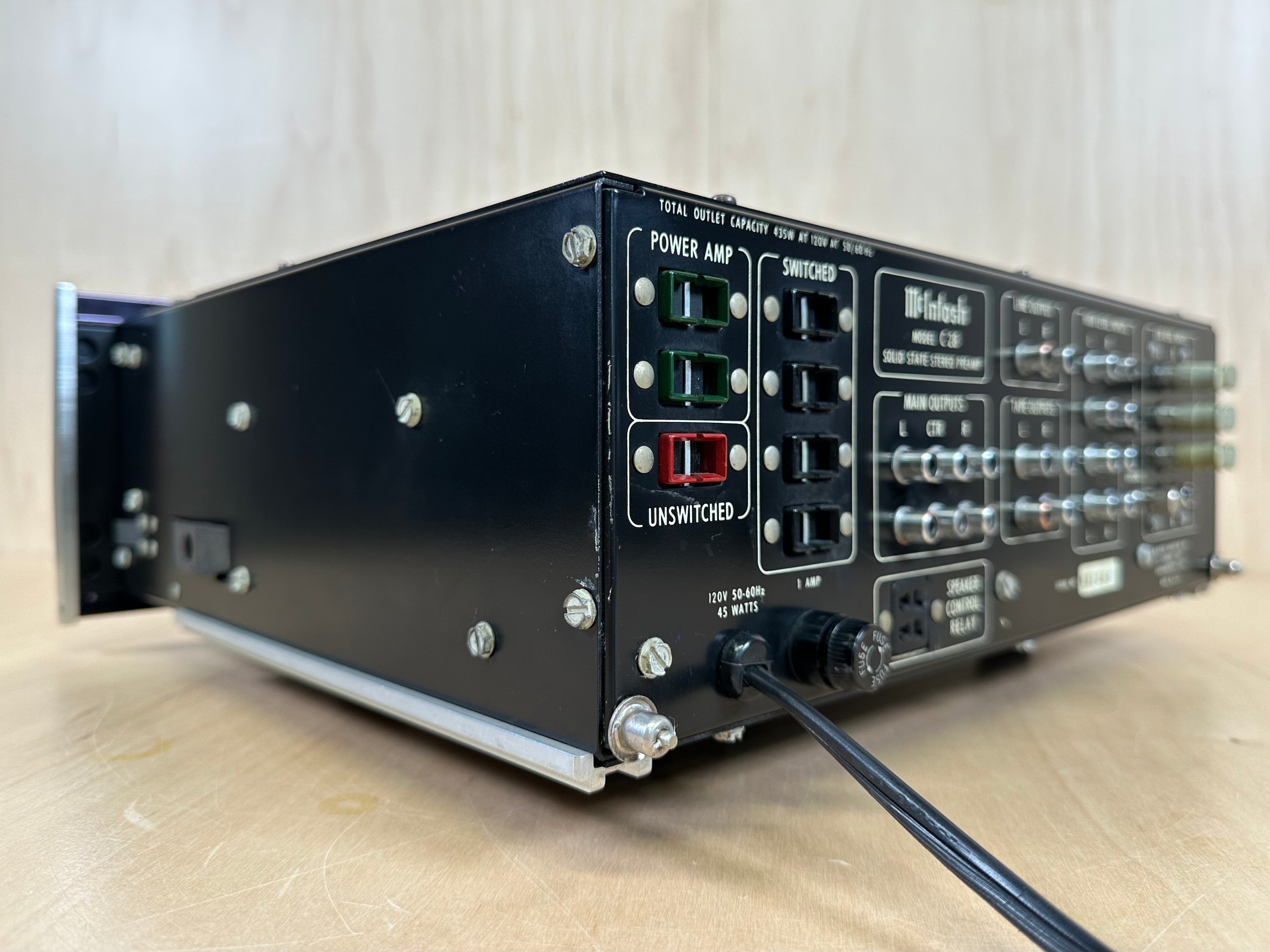 McIntosh C28 Stereophonic Preamplifier