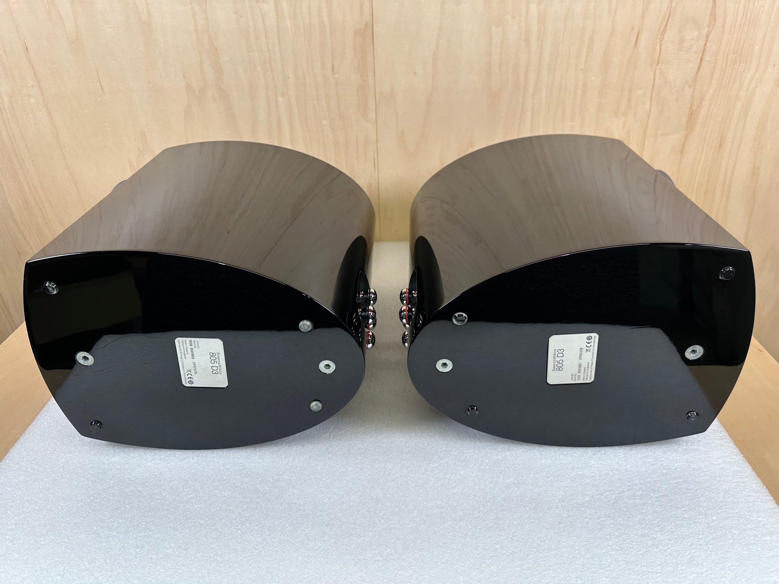 B&W 805 D3 Diamond Speakers Gloss Black w/boxes