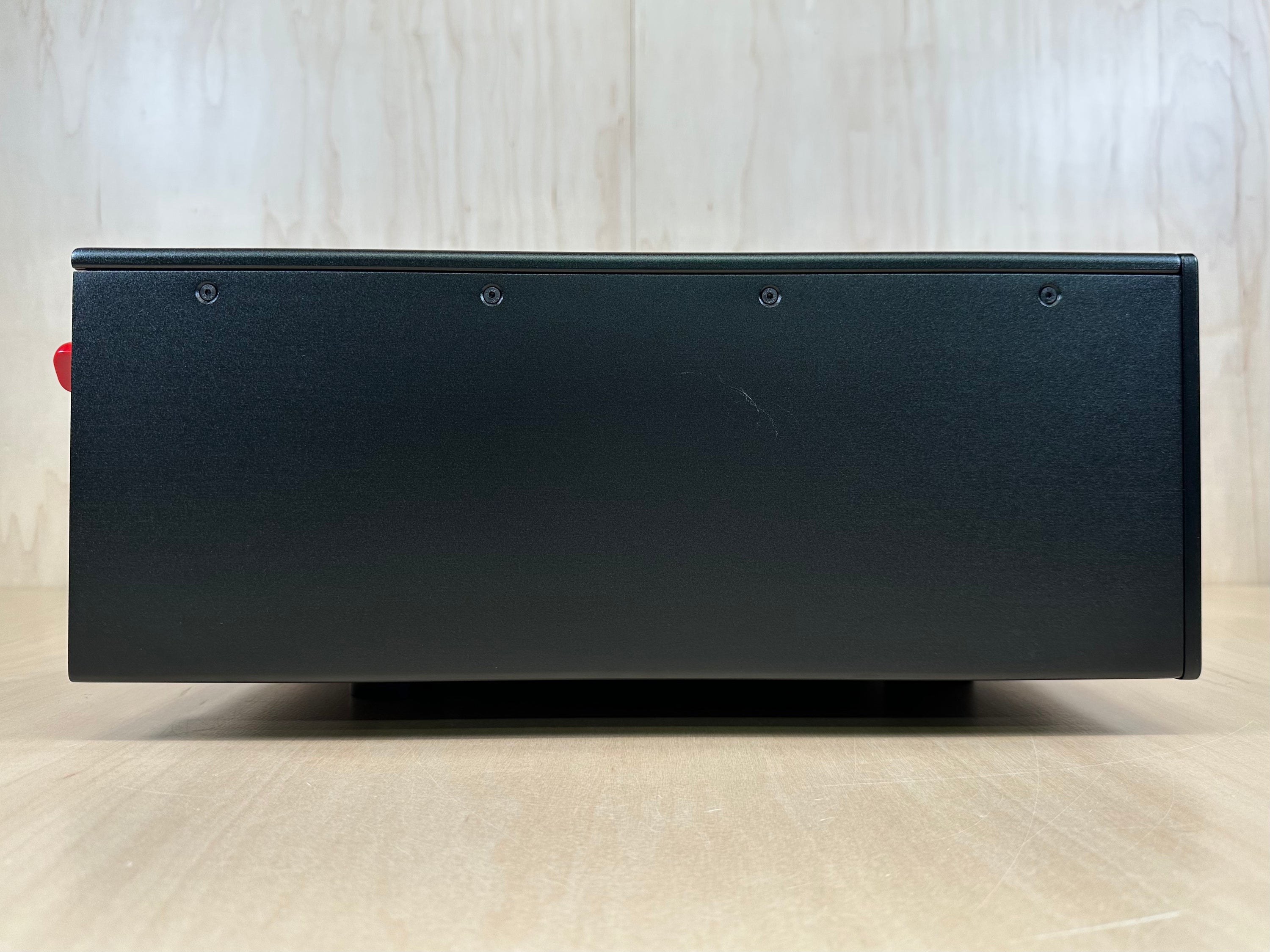 Hegel H590 Flagship Integrated Amp w/Remote and Original Box