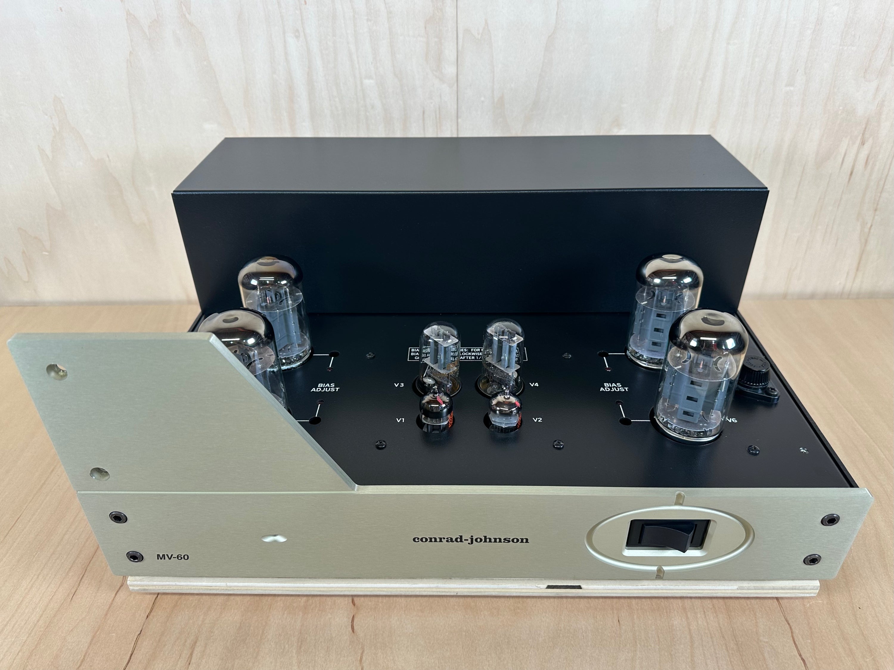 Conrad Johnson MV60SE Tube Amplifier