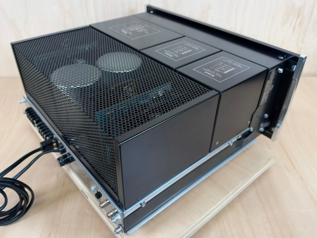 Mcintosh MC2105 Solid State Power Amplifier Serviced w/New Factory Box