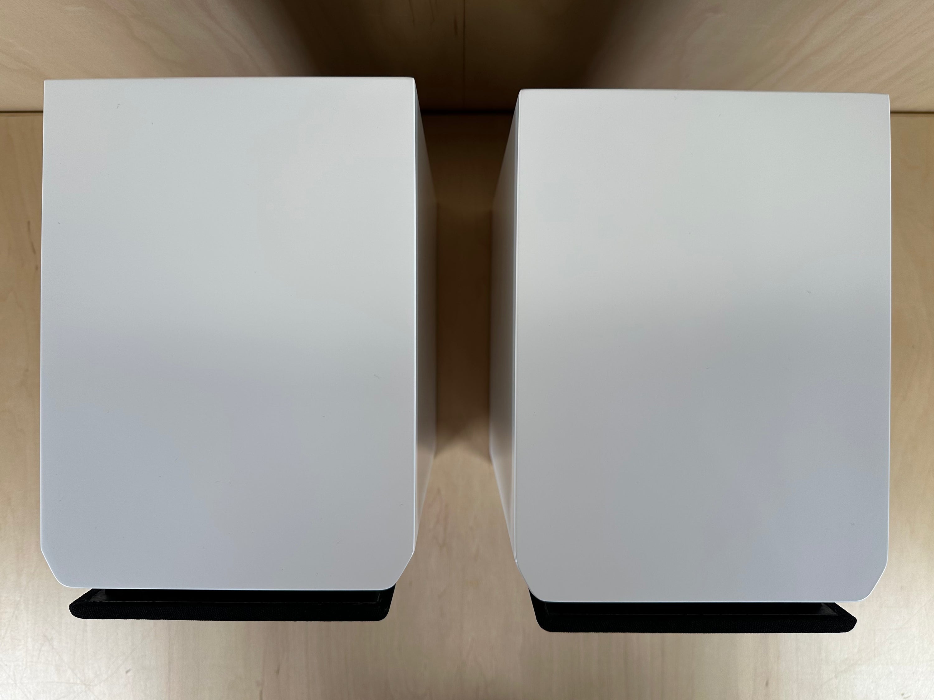 Dynaudio Xeo 20 Wireless Speakers