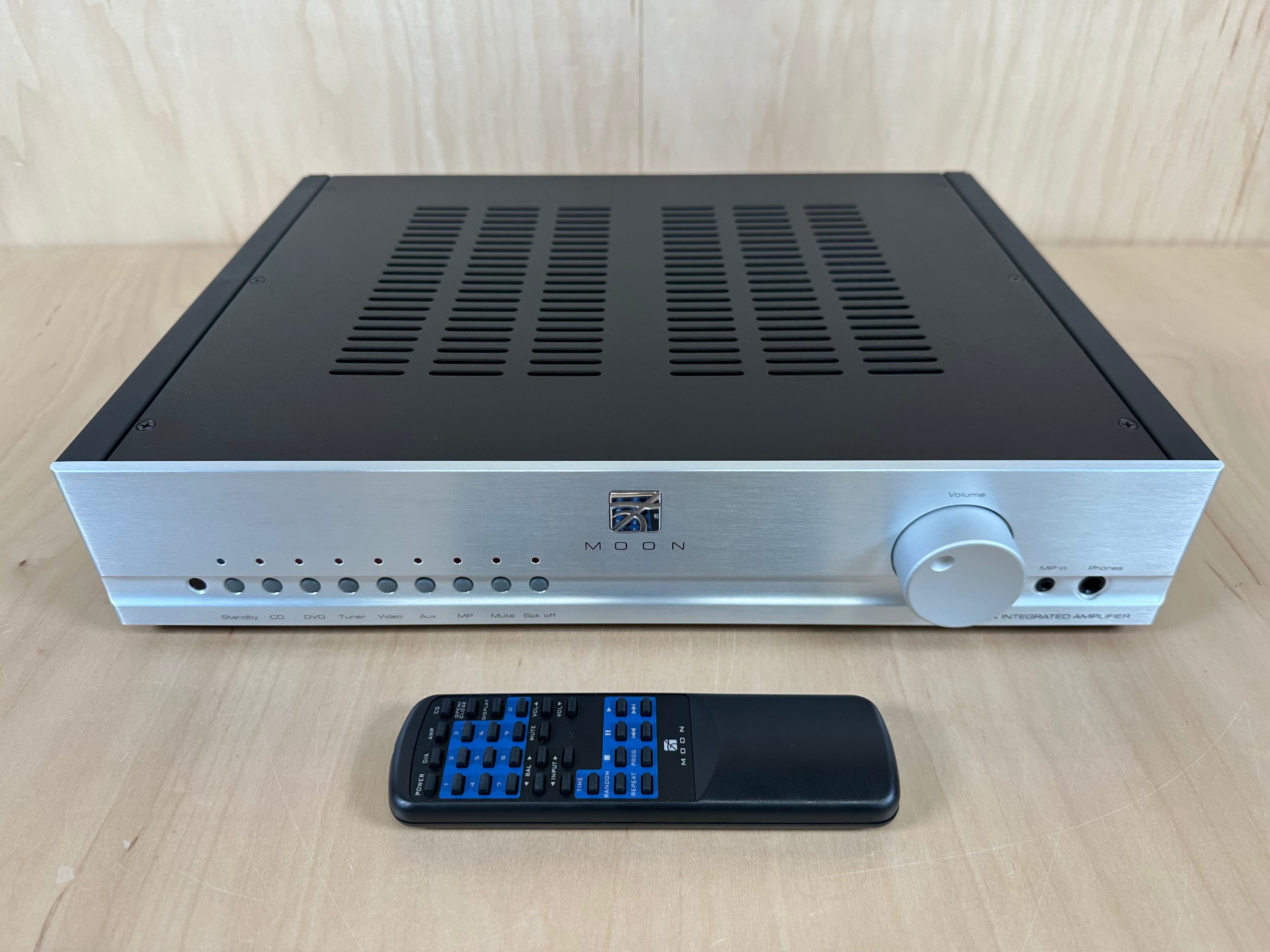 Simaudio Moon 250i Integrated Amplifier