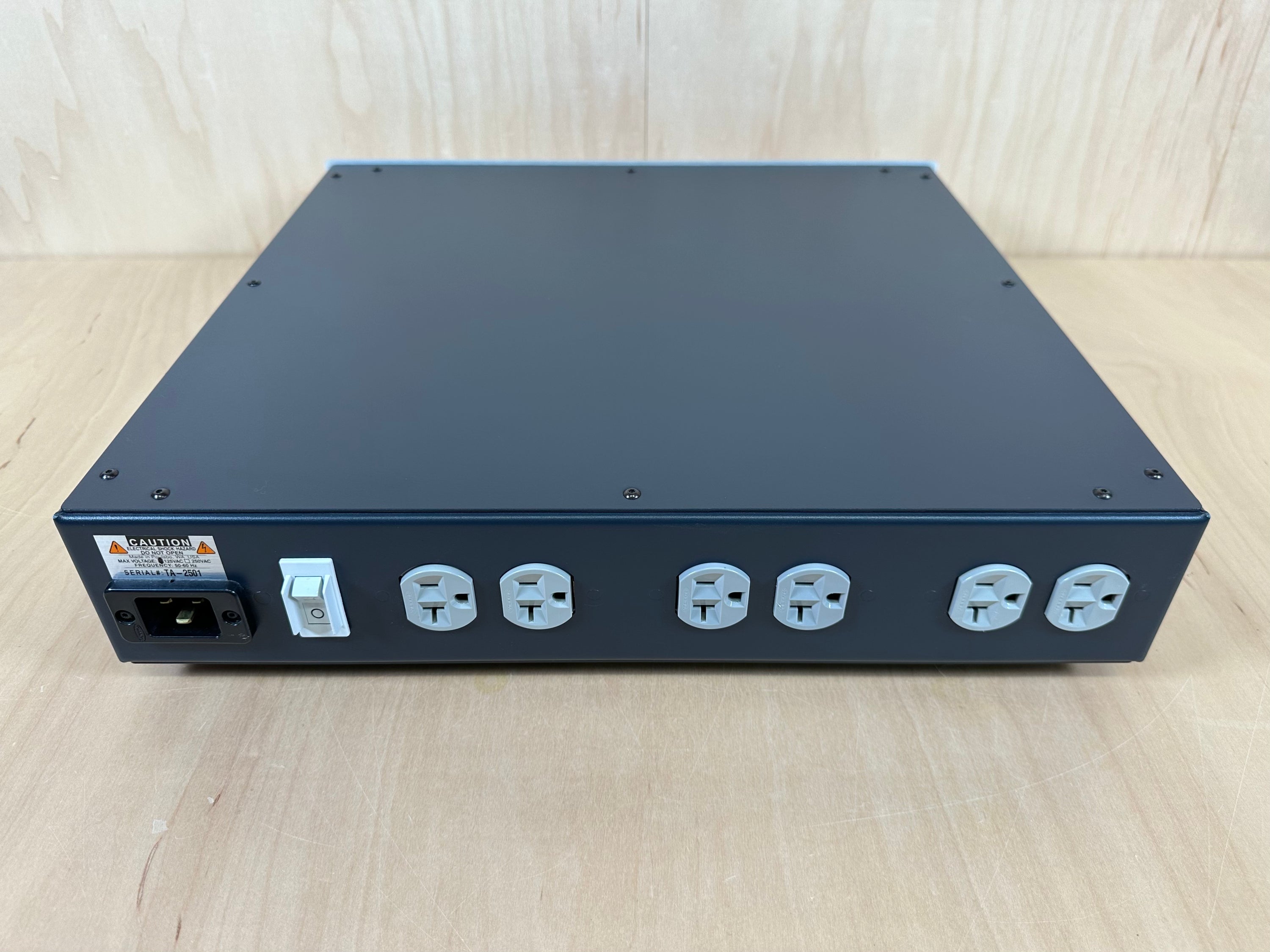 Shunyata Research Hydra Talos Power Conditioner