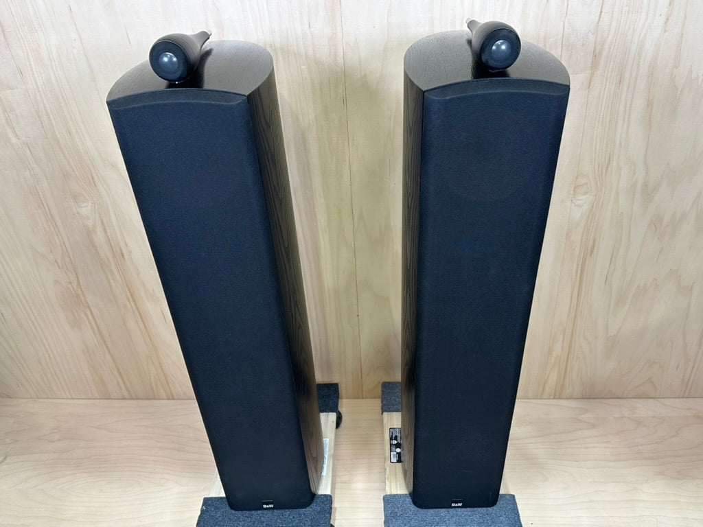 B&W 804s Speakers