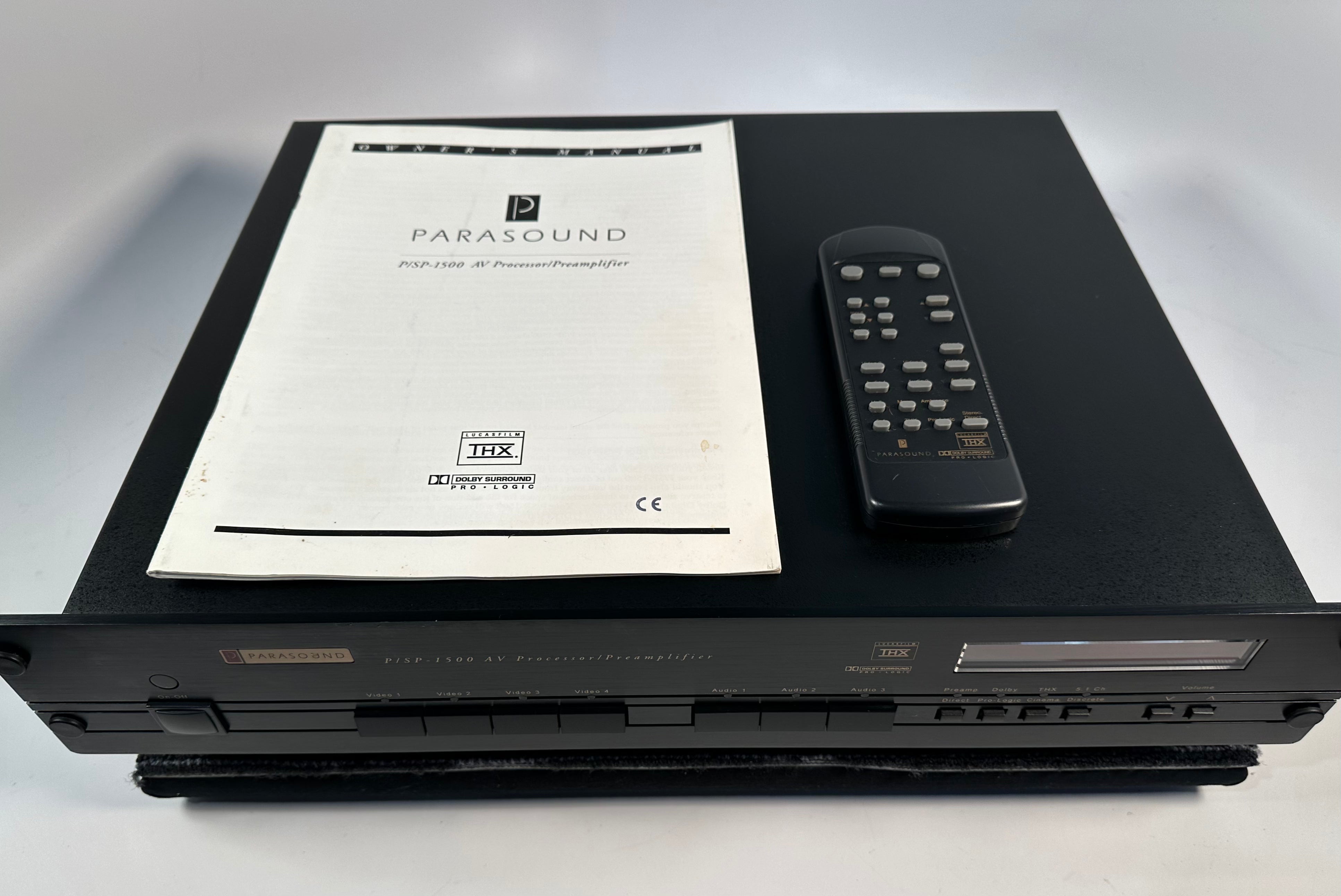 Parasound P/SP-1500 AV Processor/Preamplifier w/Original Remote  			