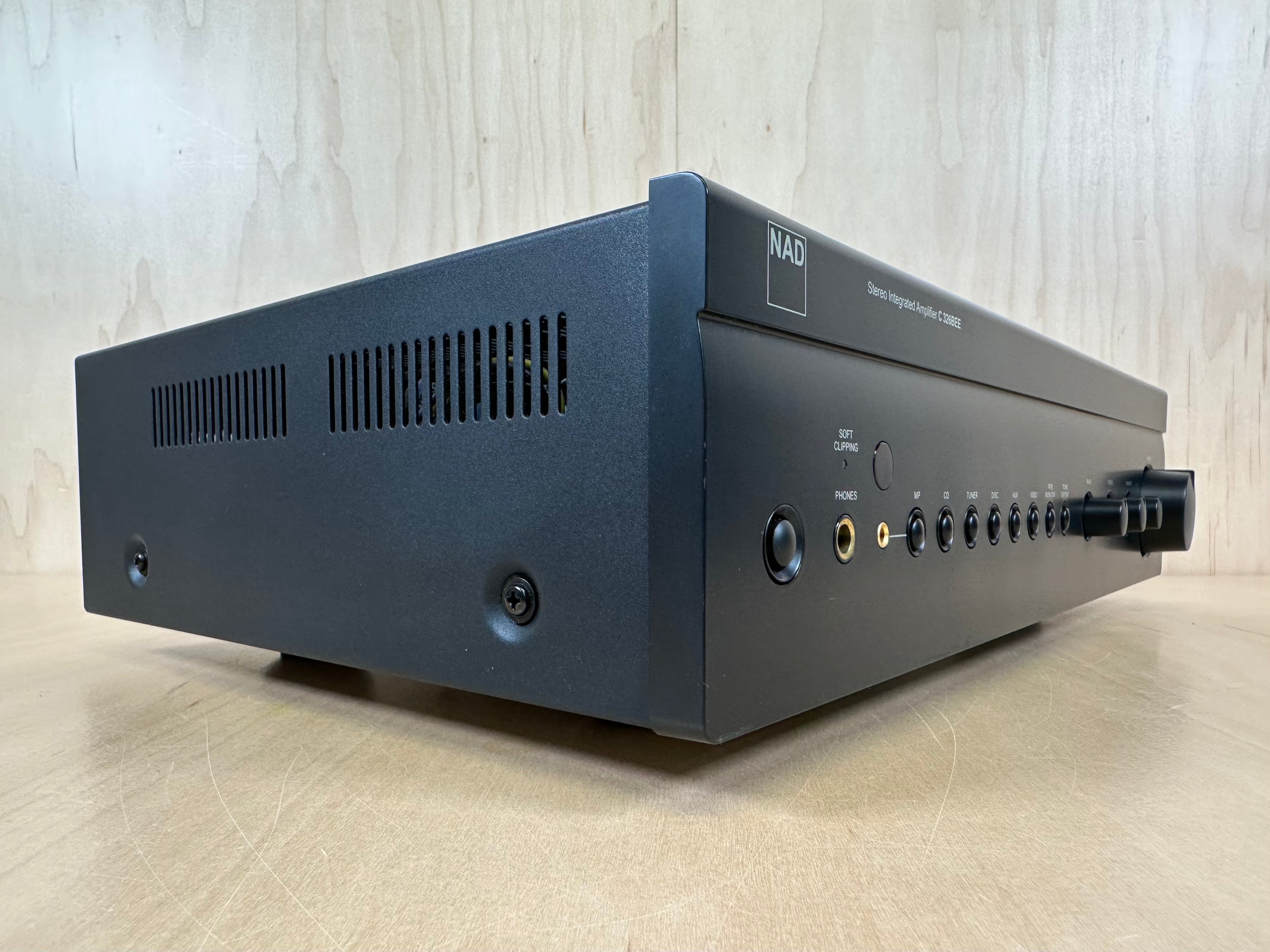 NAD C 326BEE Stereo Integrated Amplifier