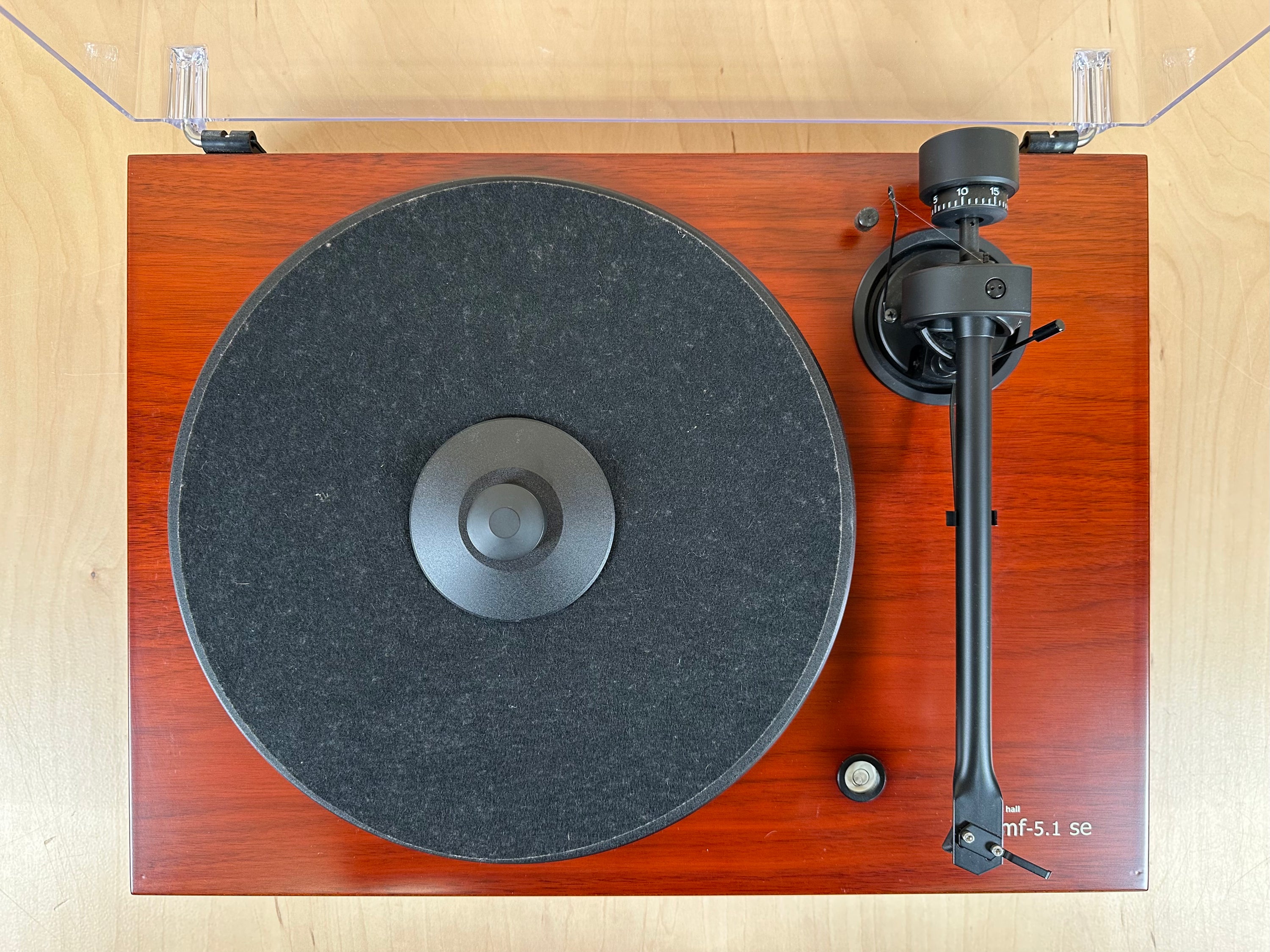 Music Hall mmf-5.1 SE Turntable w/Goldring 1022GX Cartridge