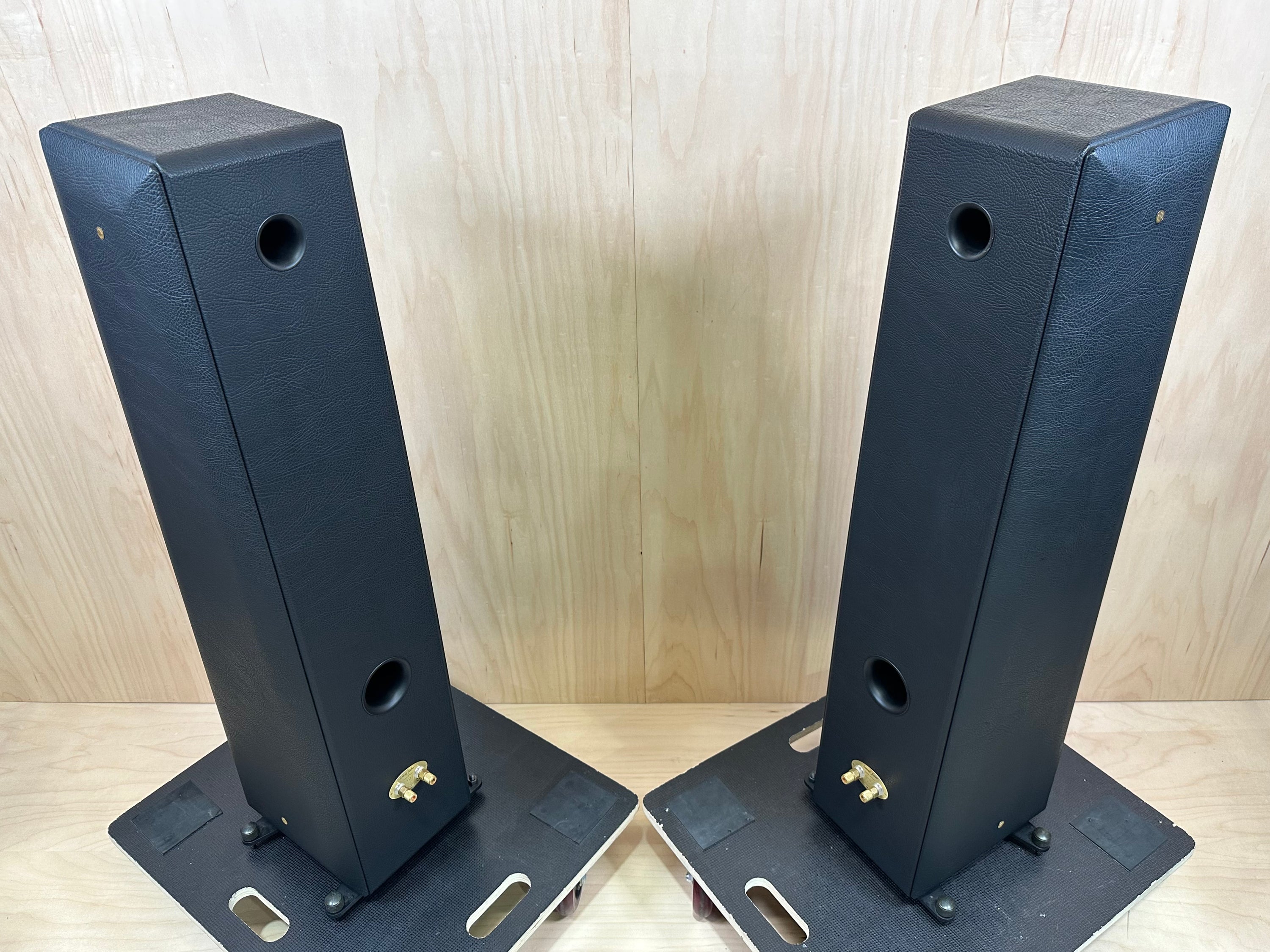 Sonus Faber Toy Tower Speakers