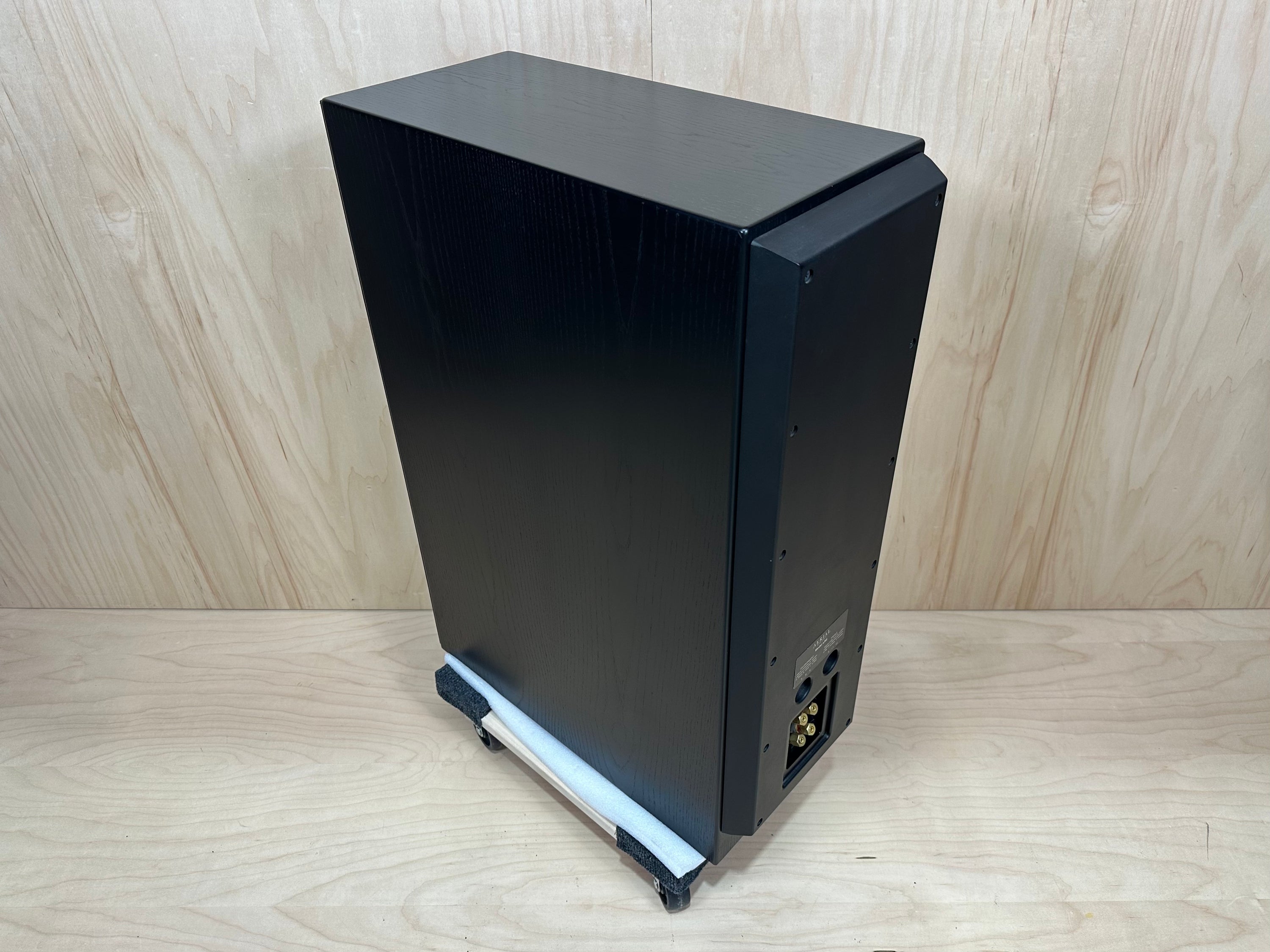 Aerial Acoustics LR5 Speaker Single