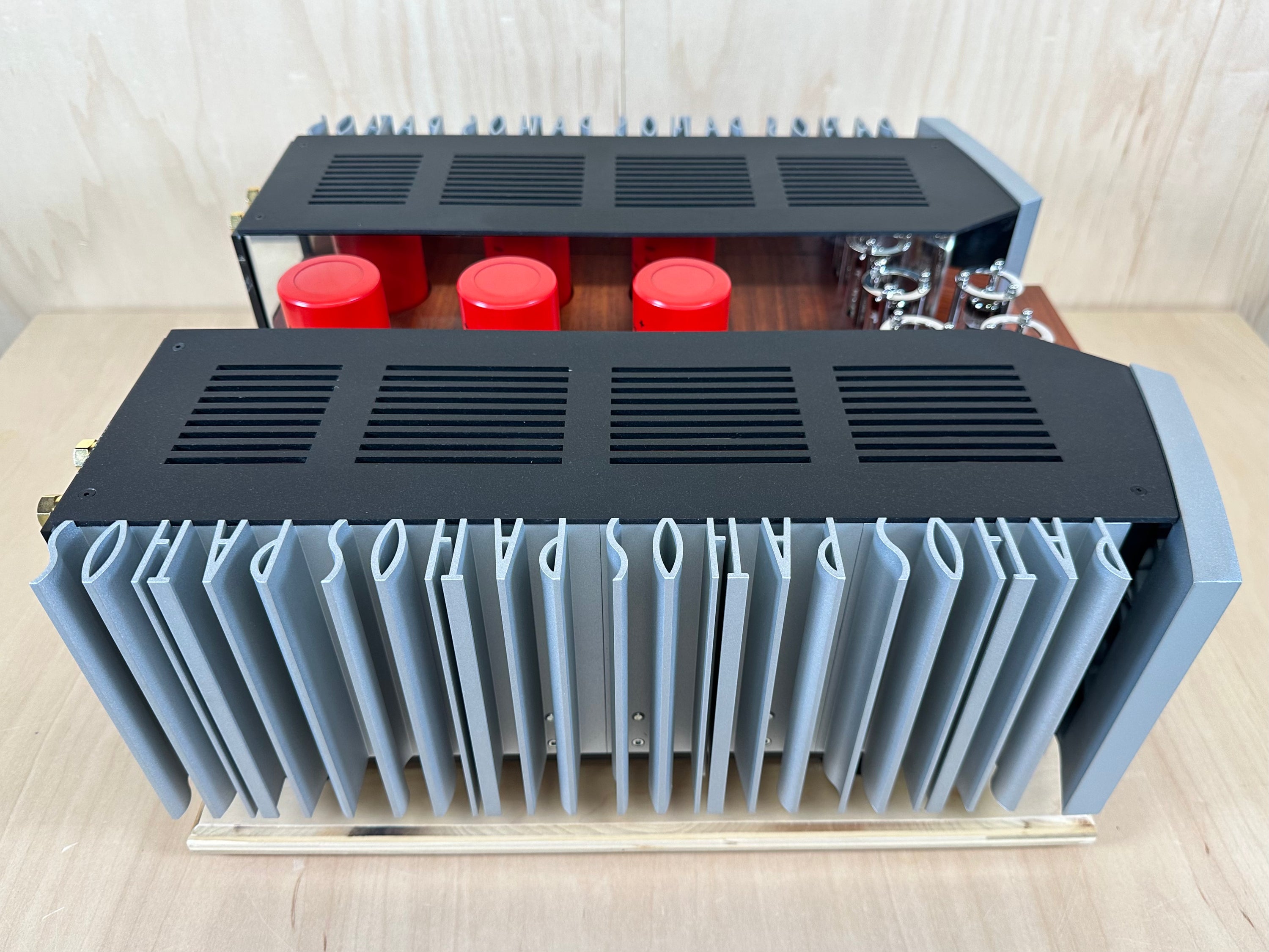 PATHOS INPOL 2 Hybrid Tube Integrated Stereo Amplifier