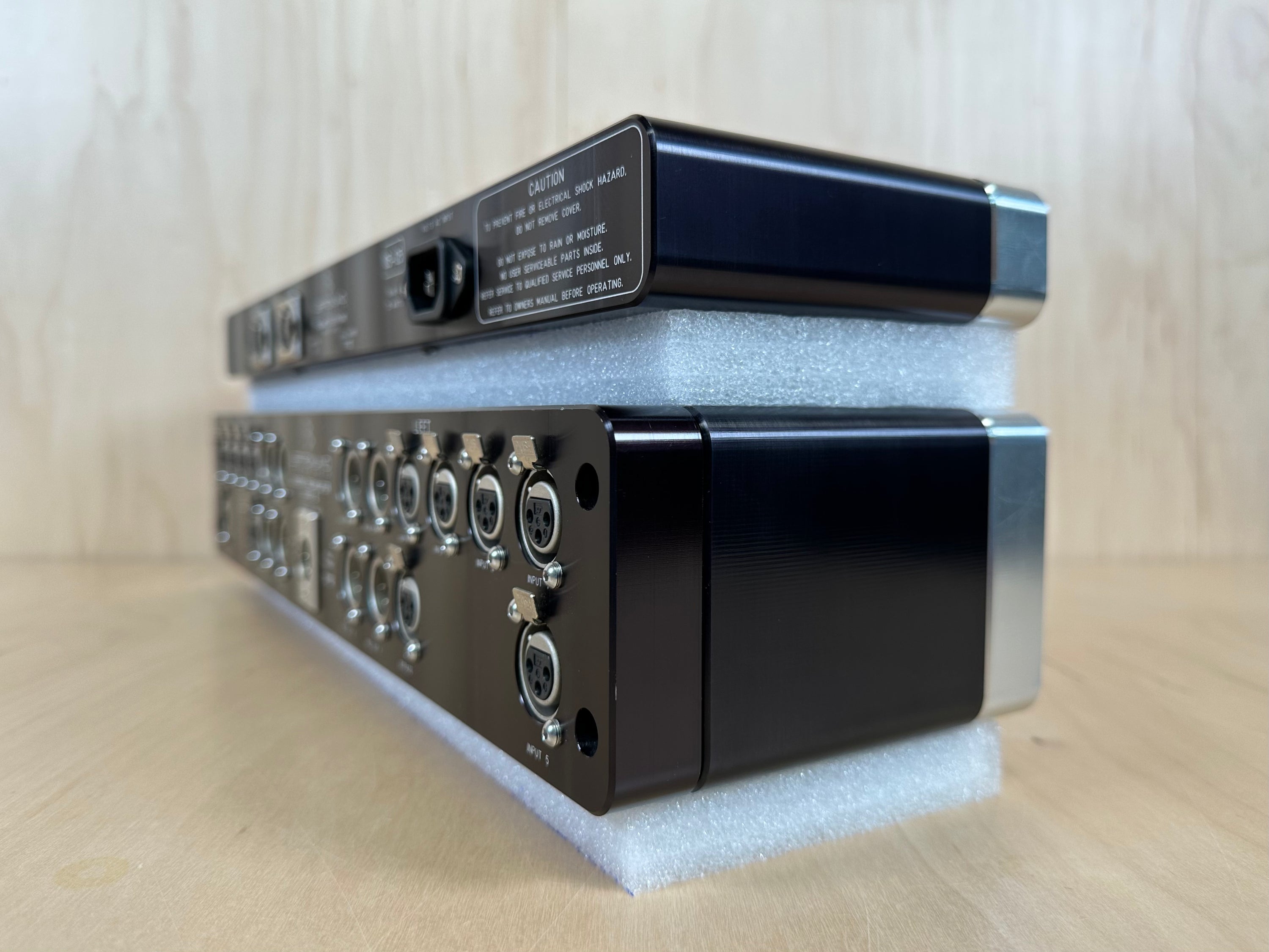 Jeff Rowland Synergy Series 2 Preamp w/Separate Power Supply