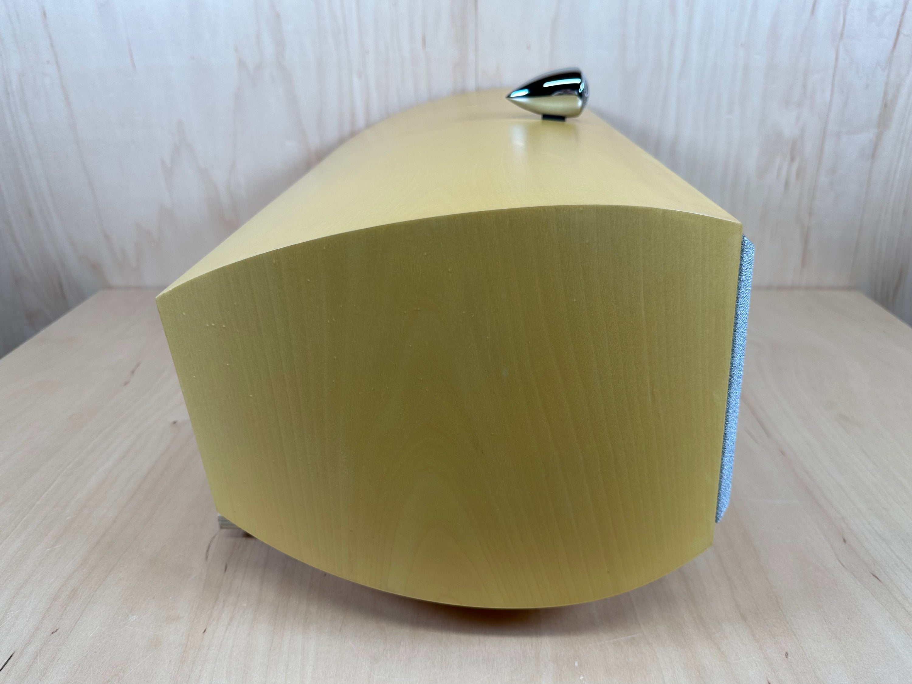 Kef XQ Two C Center Channel Speaker Light Maple w/Kef Rubber Pad