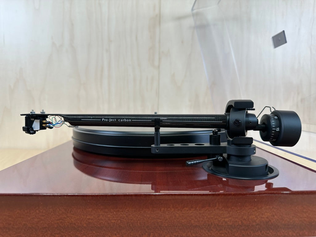 Pro-Ject 2 Xperience Classic Mahogany Turntable