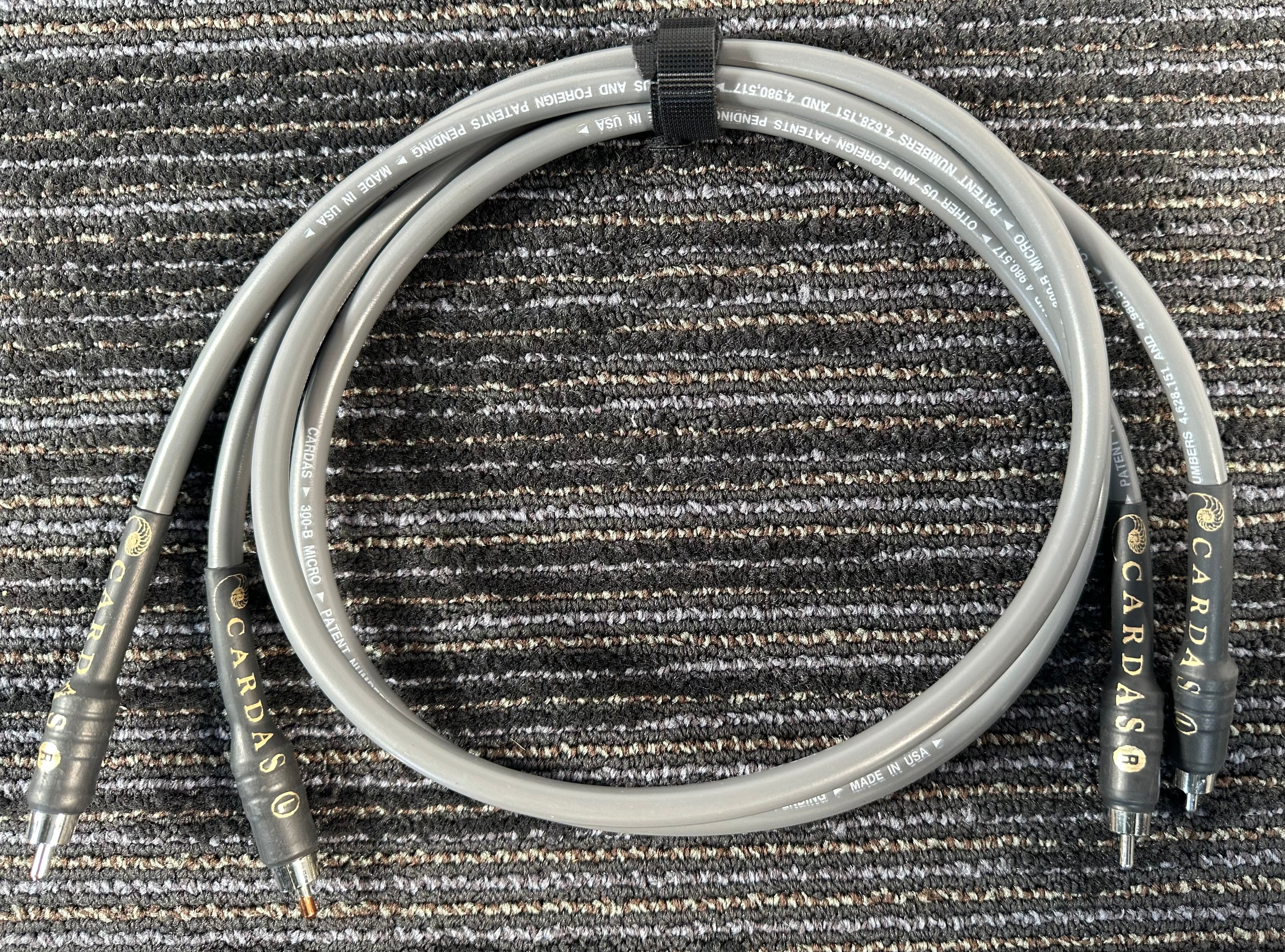 Cardas 300B Micro RCA Interconnects 1 Meter Pair – Record Cardas 300B Micro RCA Interconnects 1 Meter Pair – Record