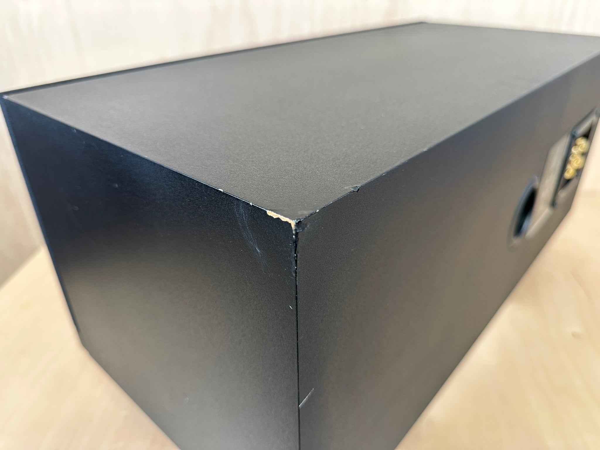 Apogee Acoustics Perseus Speaker