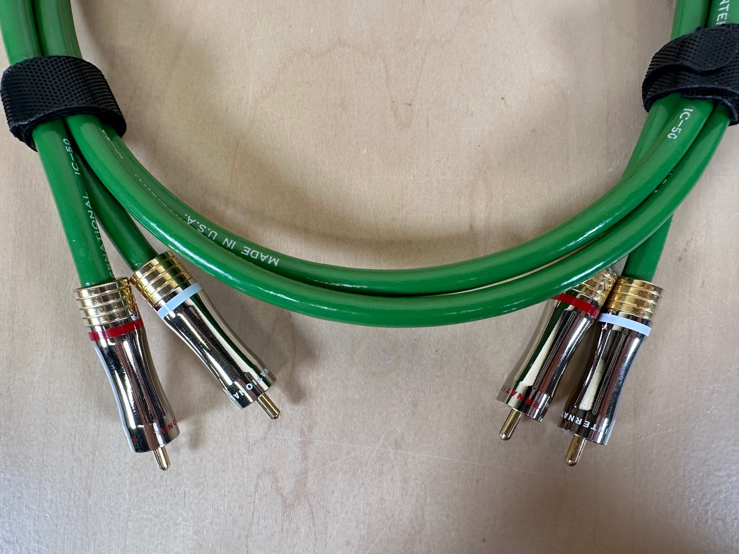 LAT International IC-50 RCA Interconnects 1 meter