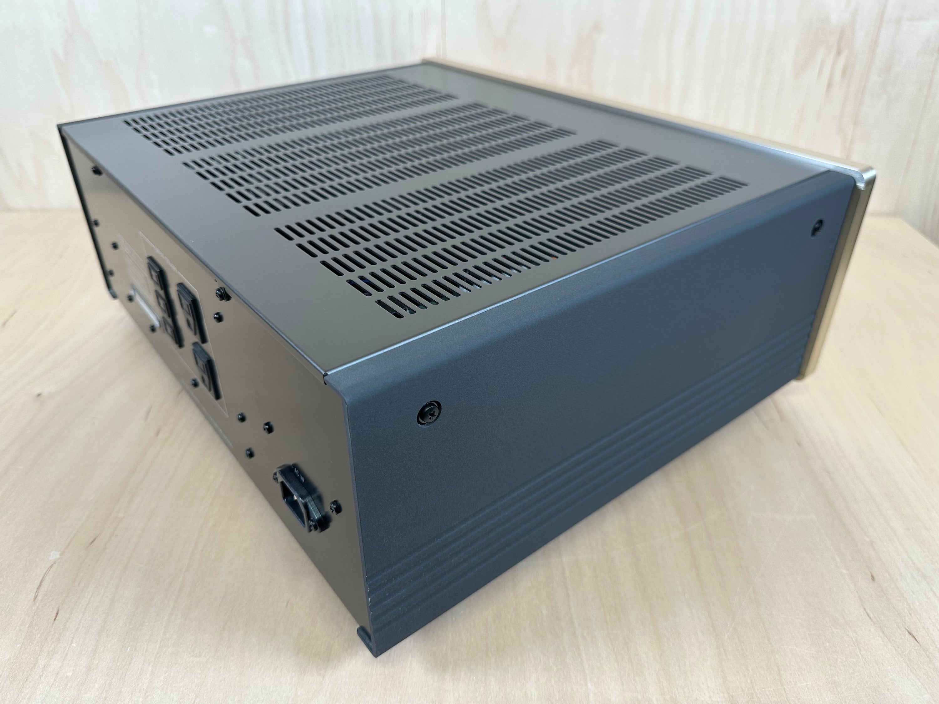 Accuphase PS-500 Clean Power Supply US Version